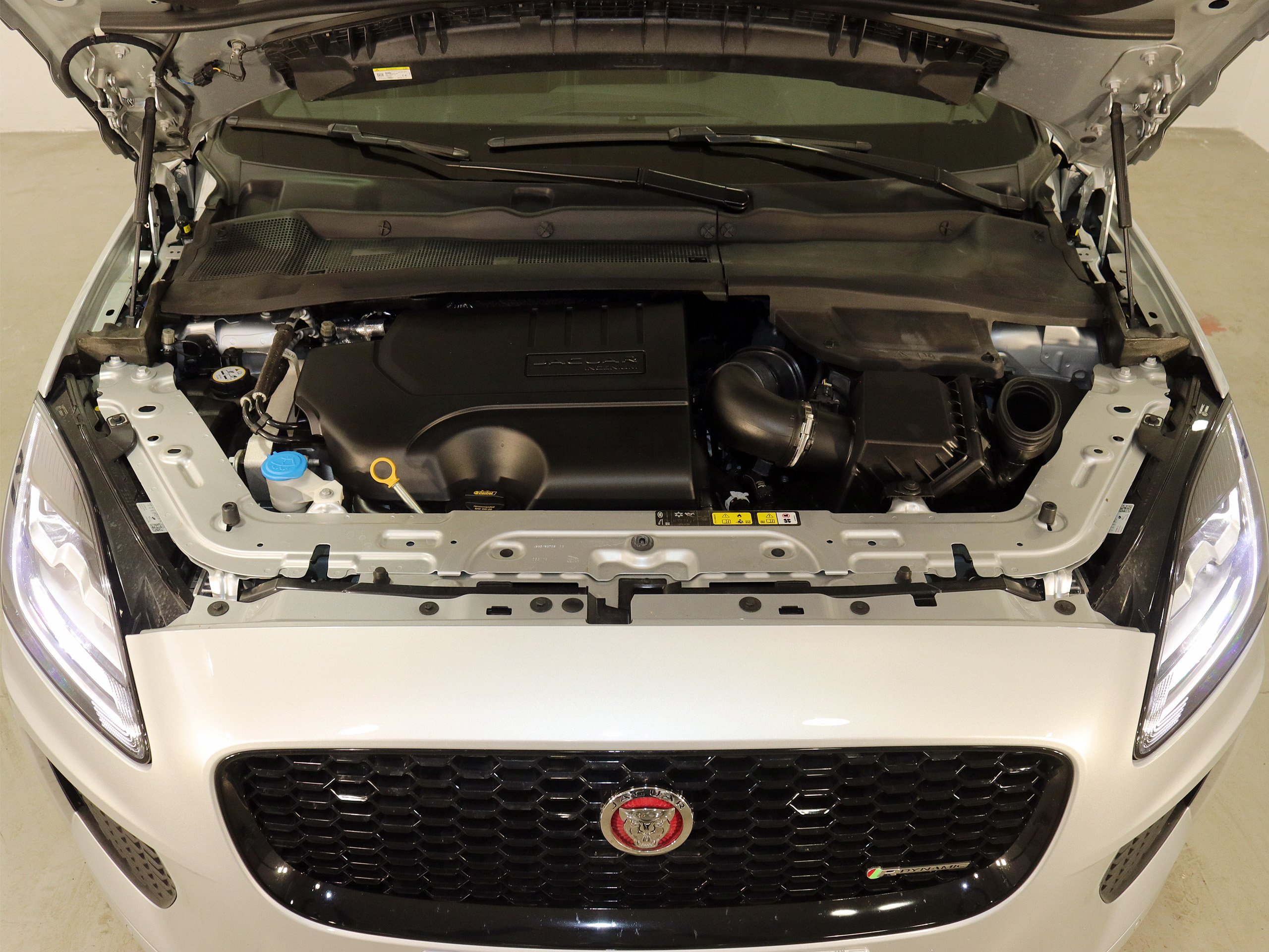 Foto Jaguar E-Pace 9