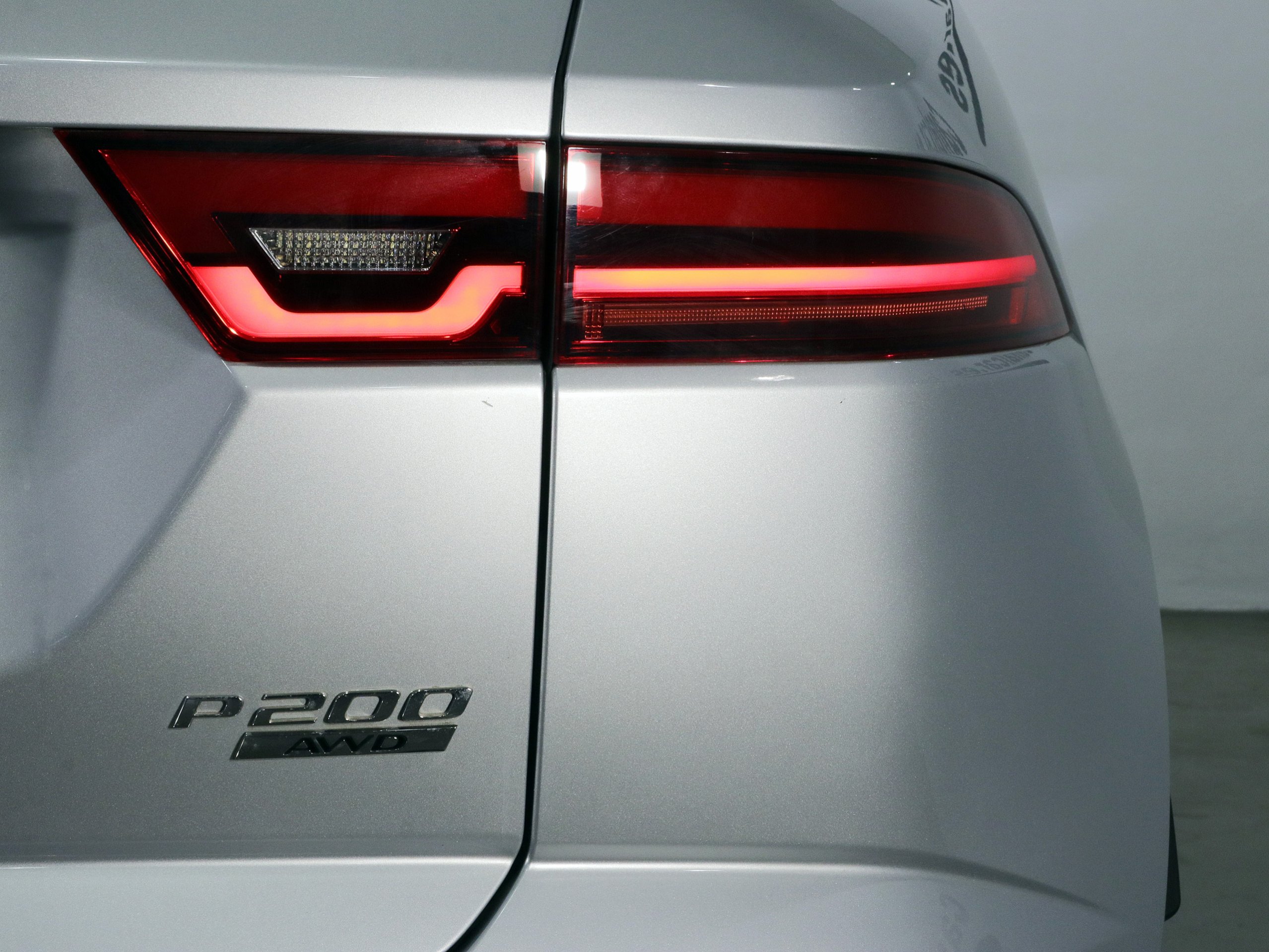 Foto Jaguar E-Pace 13