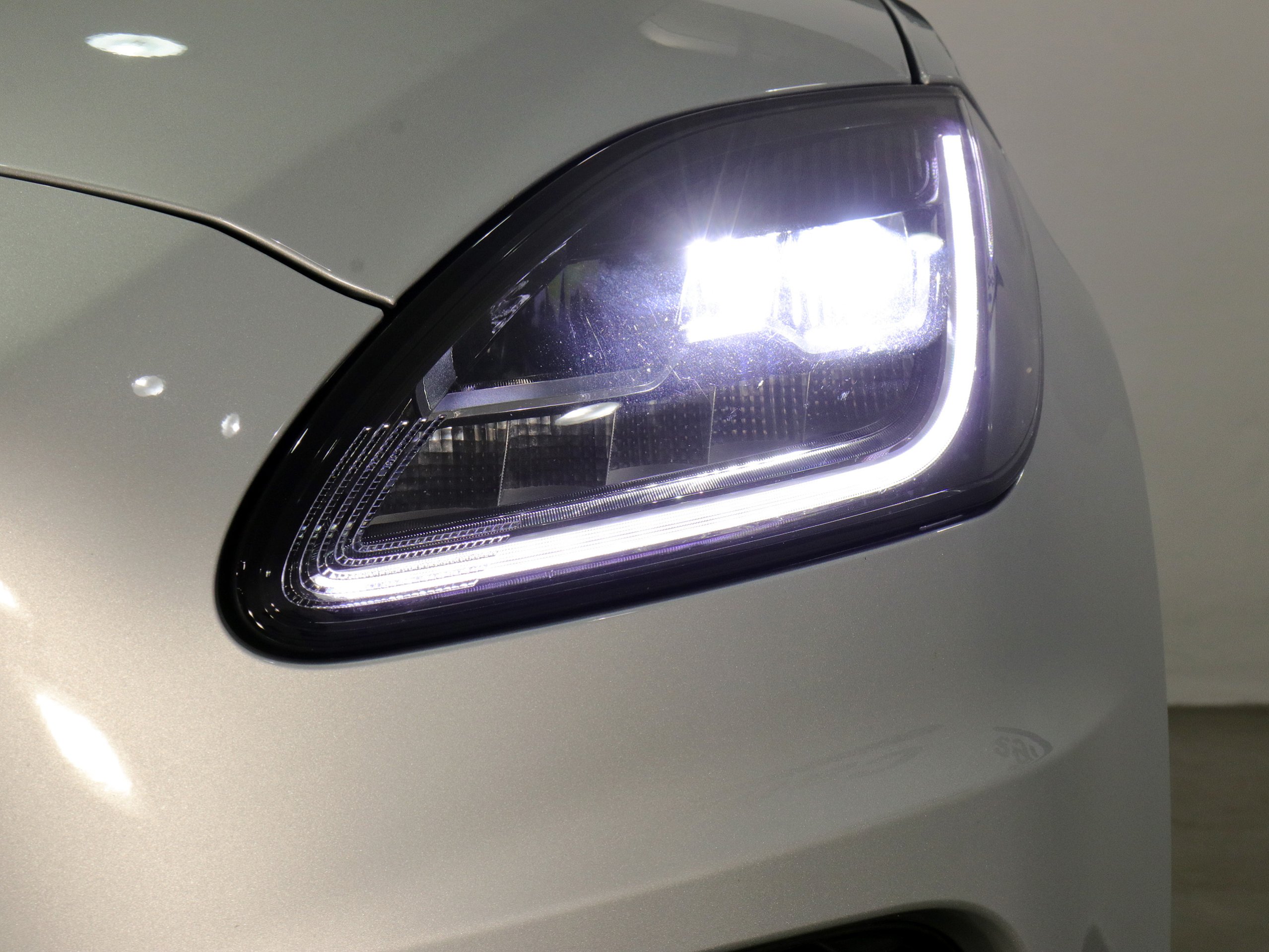 Foto Jaguar E-Pace 15