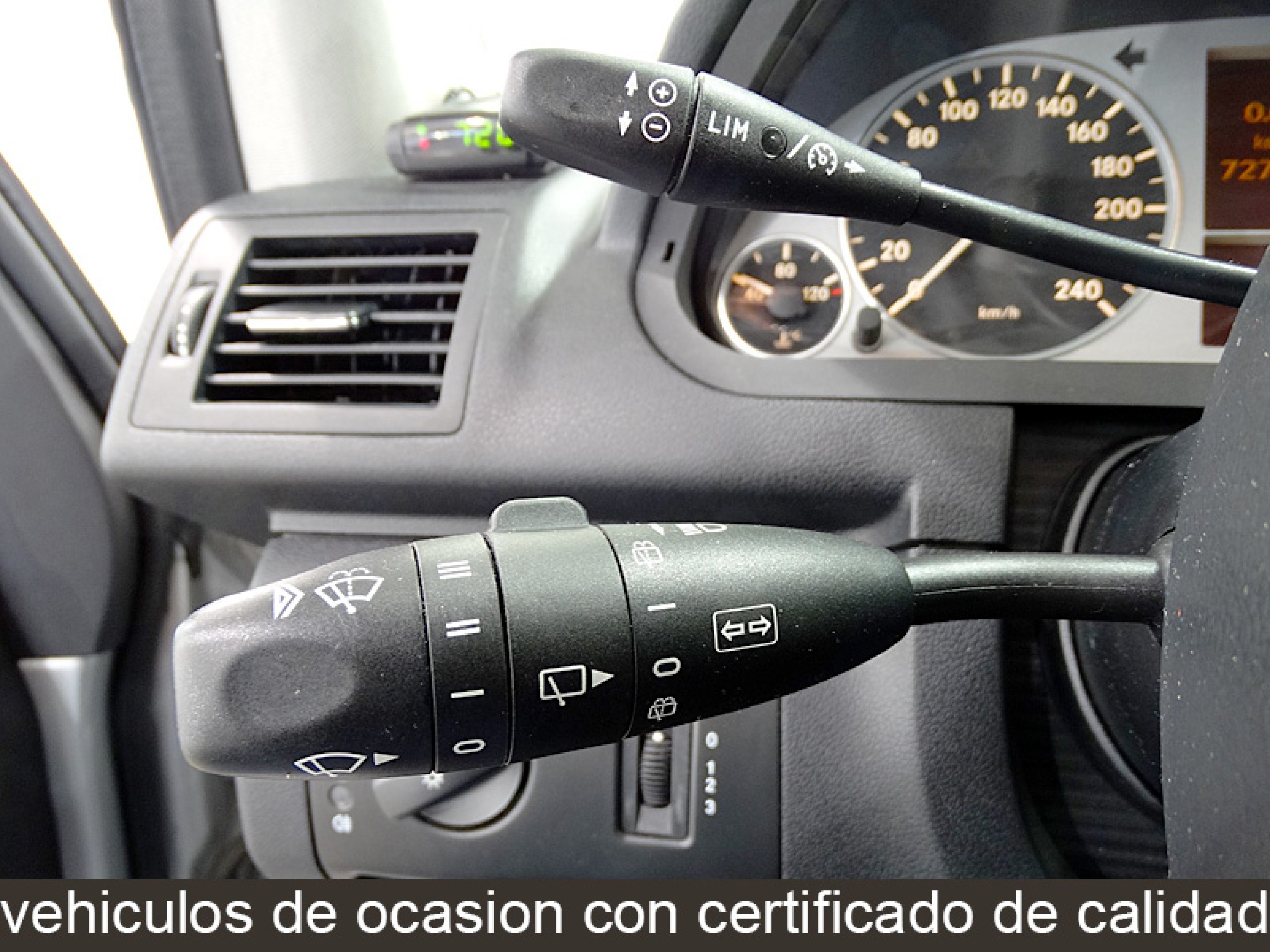 Foto Mercedes-Benz A 200 34