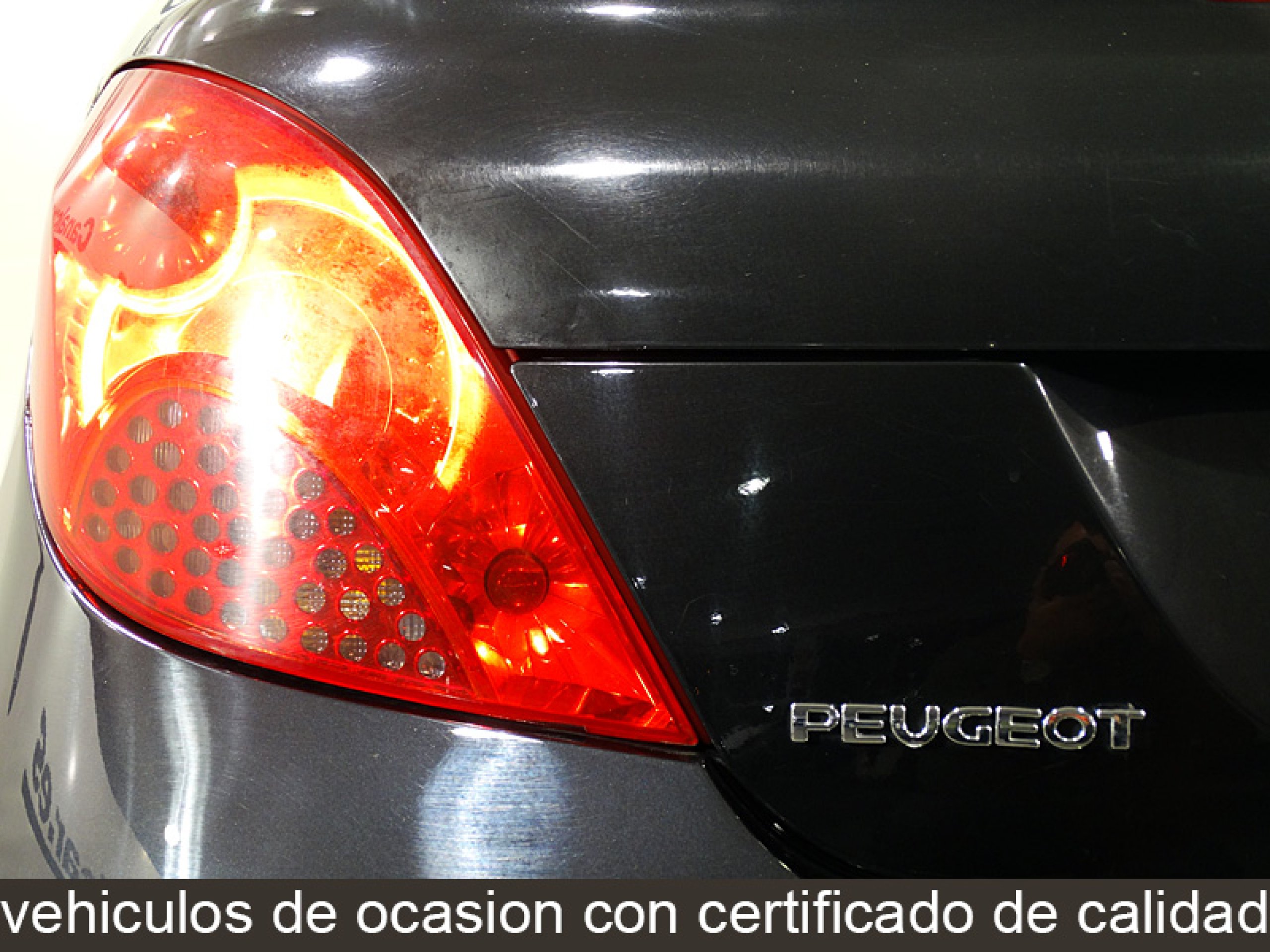 Foto Peugeot 207 14