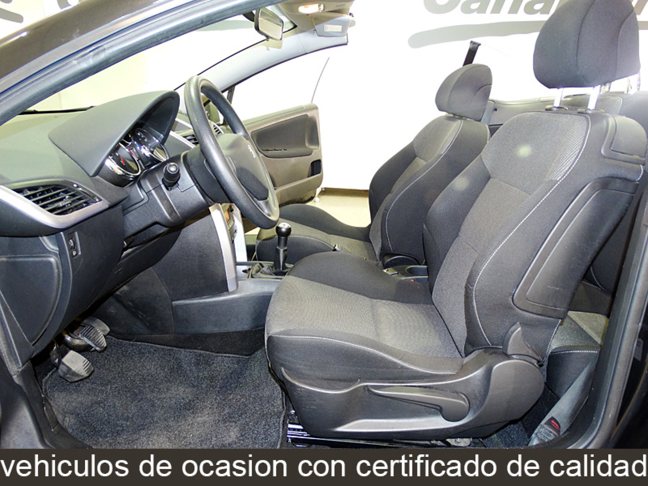 Foto Peugeot 207 19