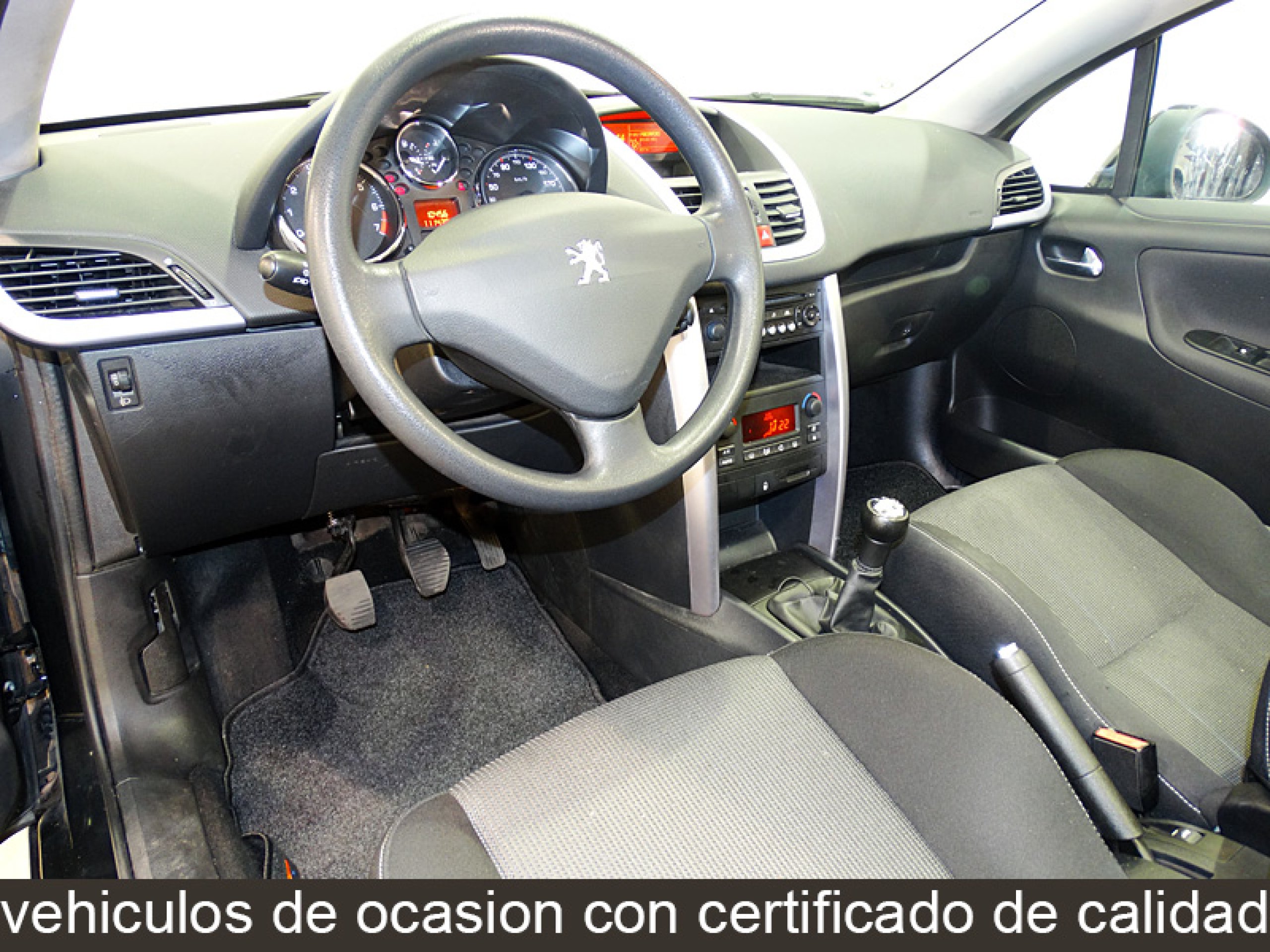 Foto Peugeot 207 23