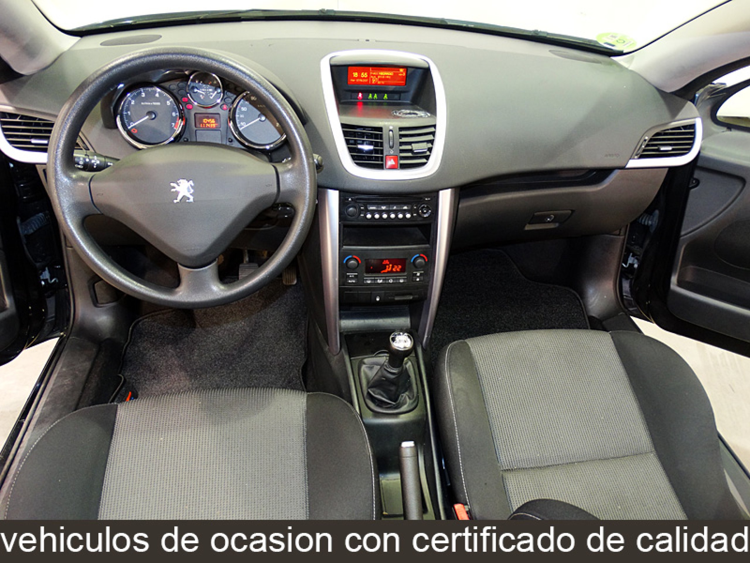 Foto Peugeot 207 24