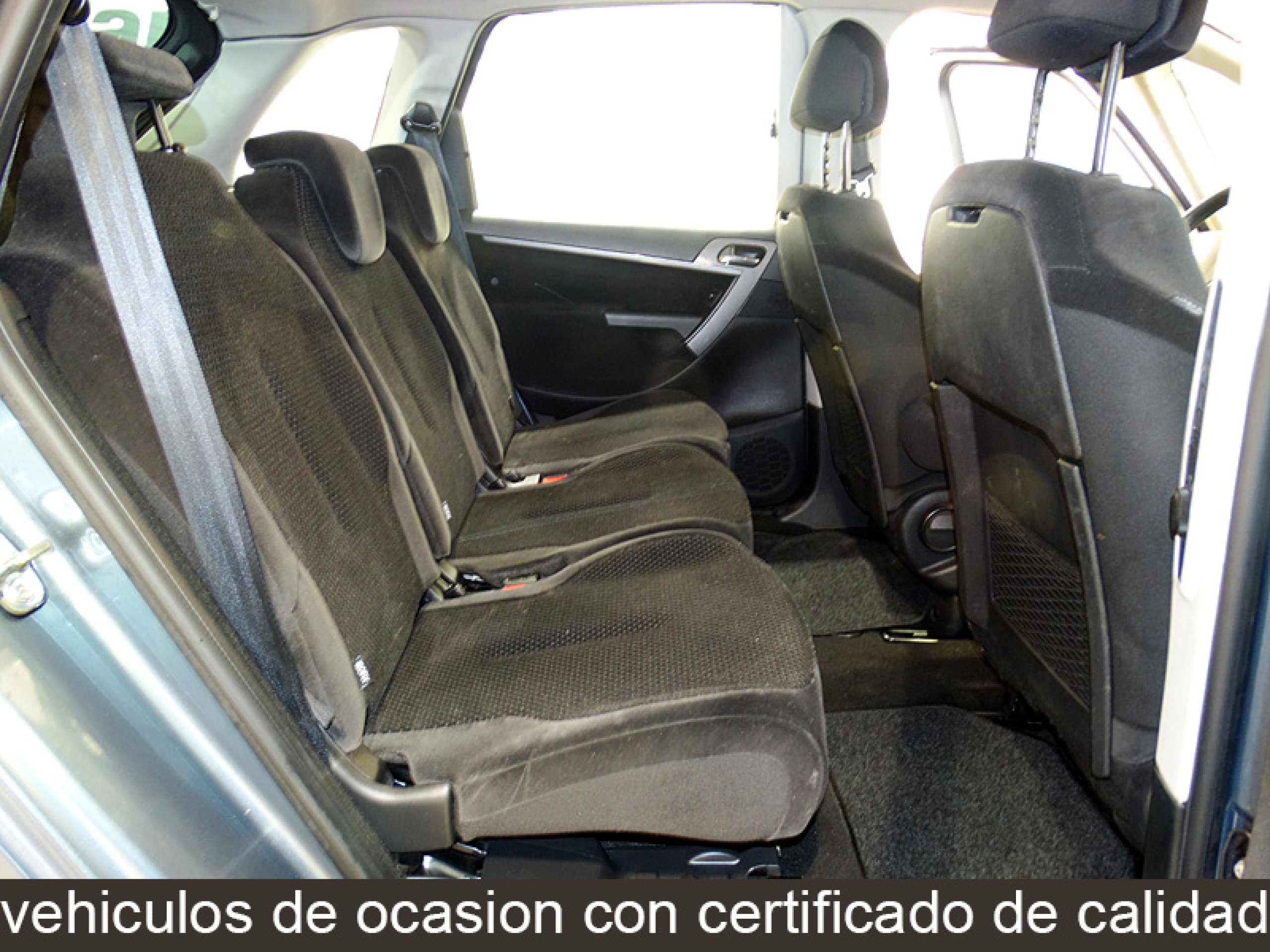 Foto Citroen C4 Picasso 21