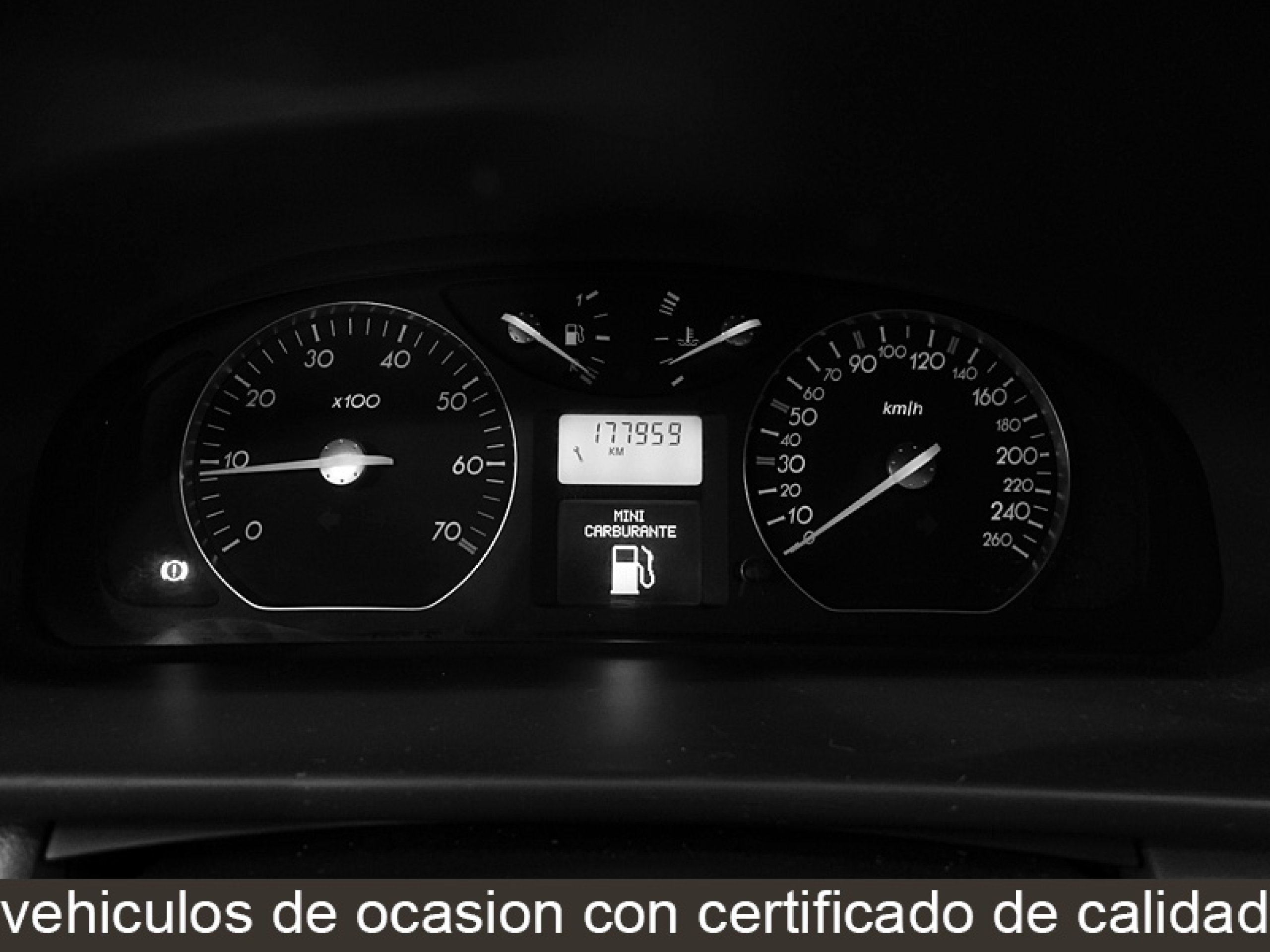 Foto Renault Laguna 10 Foto Renault Laguna 10