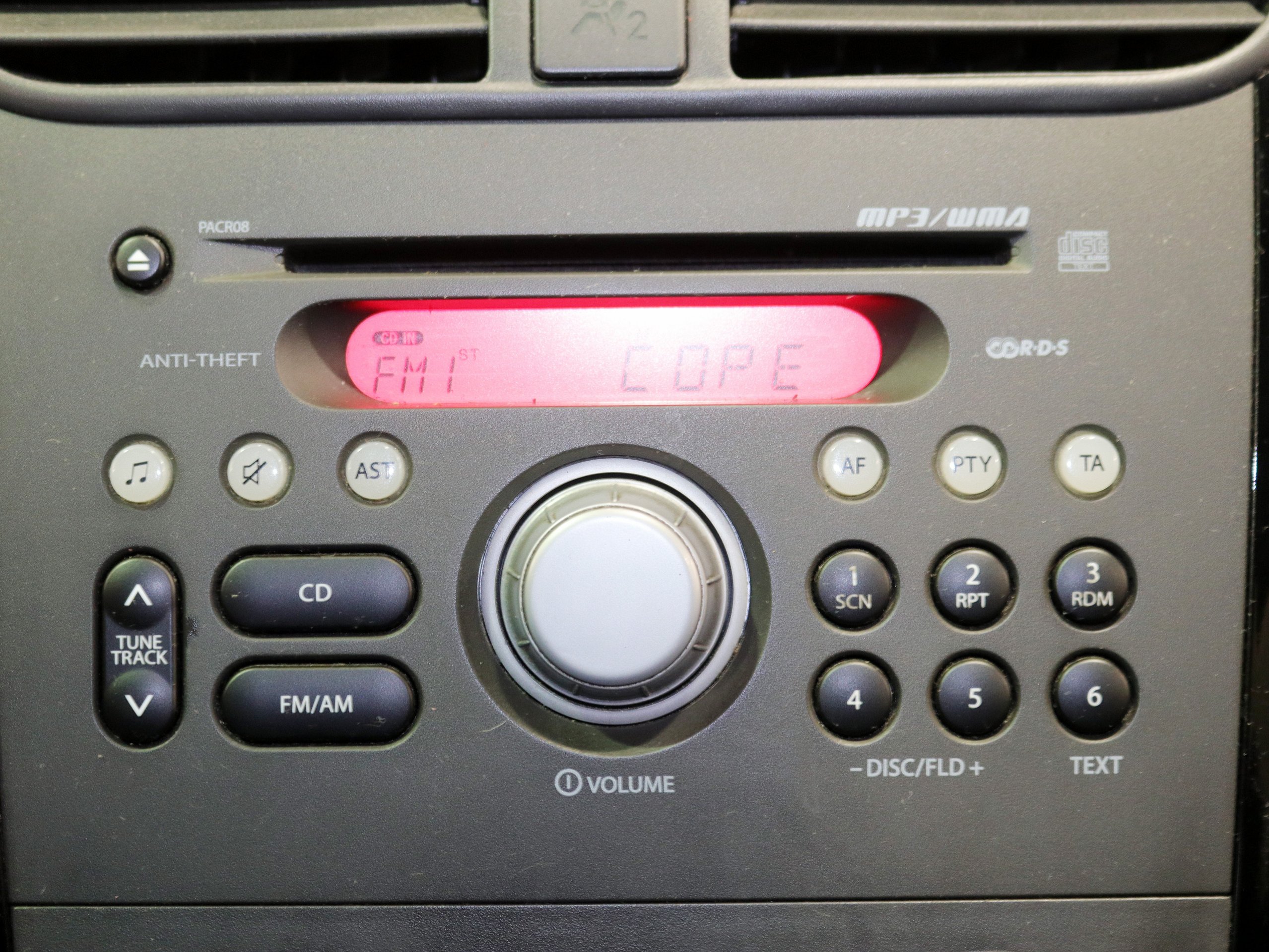 Foto Suzuki Splash 19