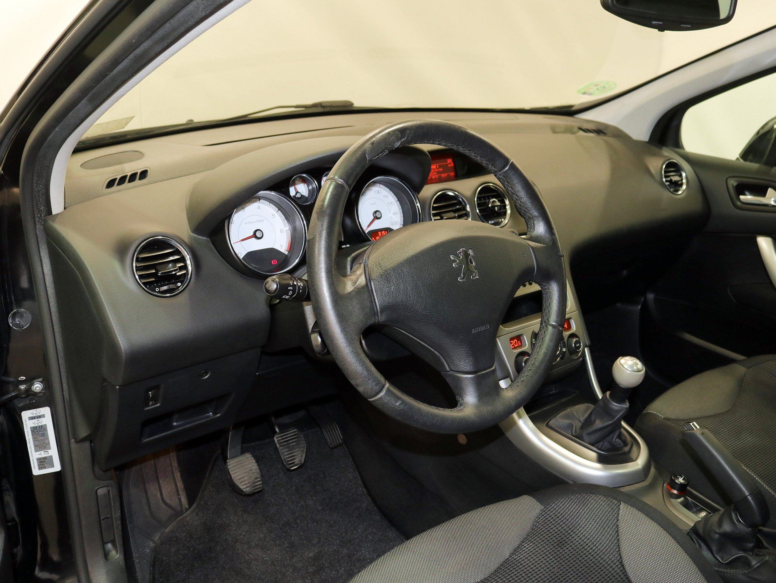 Foto Peugeot 308 16