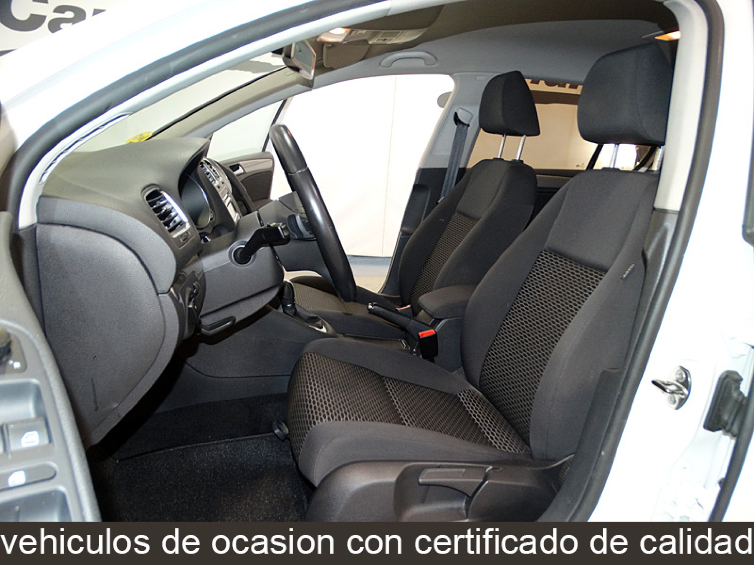 Foto Volkswagen Golf 17
