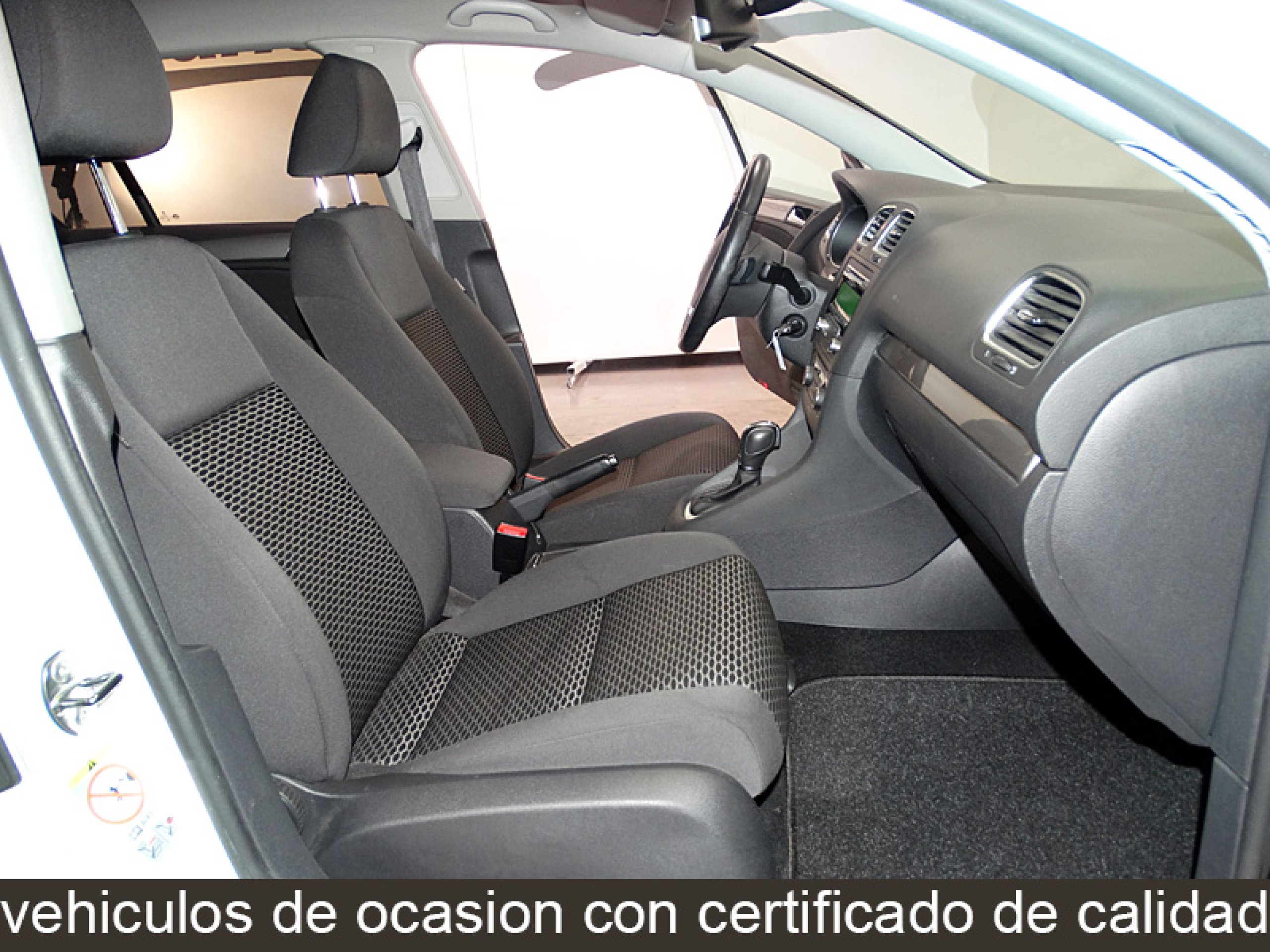 Foto Volkswagen Golf 19