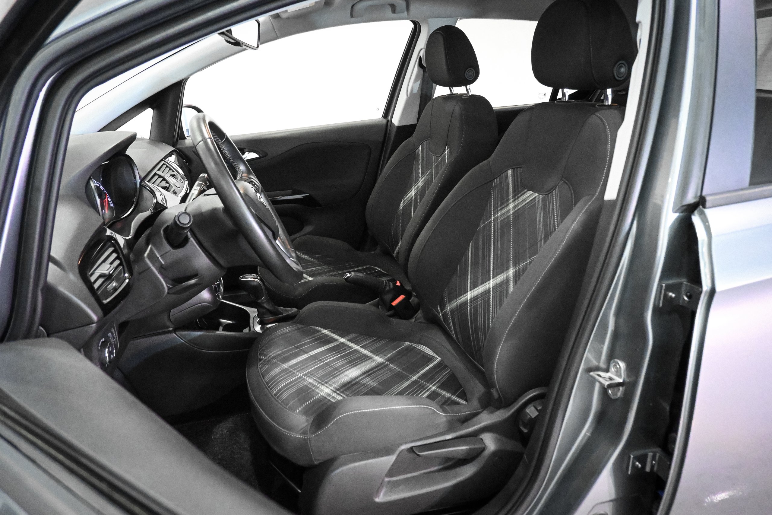 Foto Opel Corsa 16