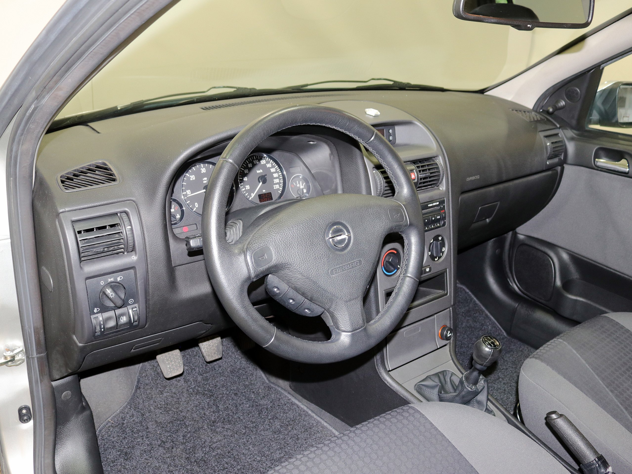 Foto Opel Astra 17