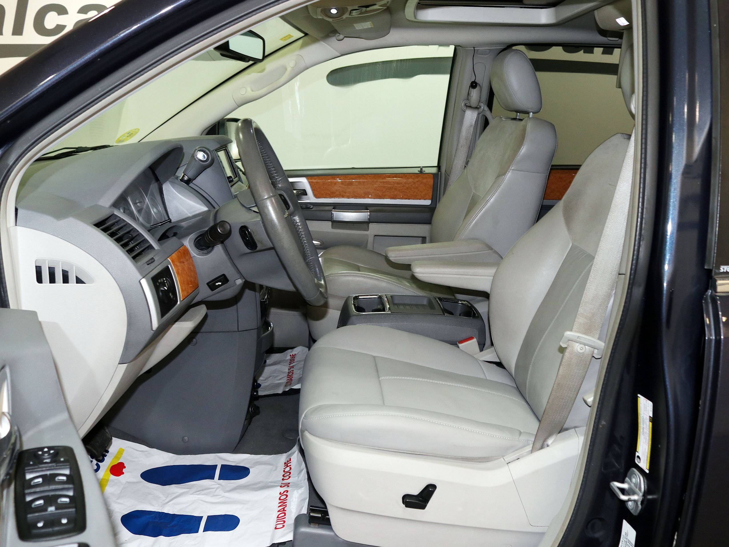 Foto Chrysler Grand Voyager 9