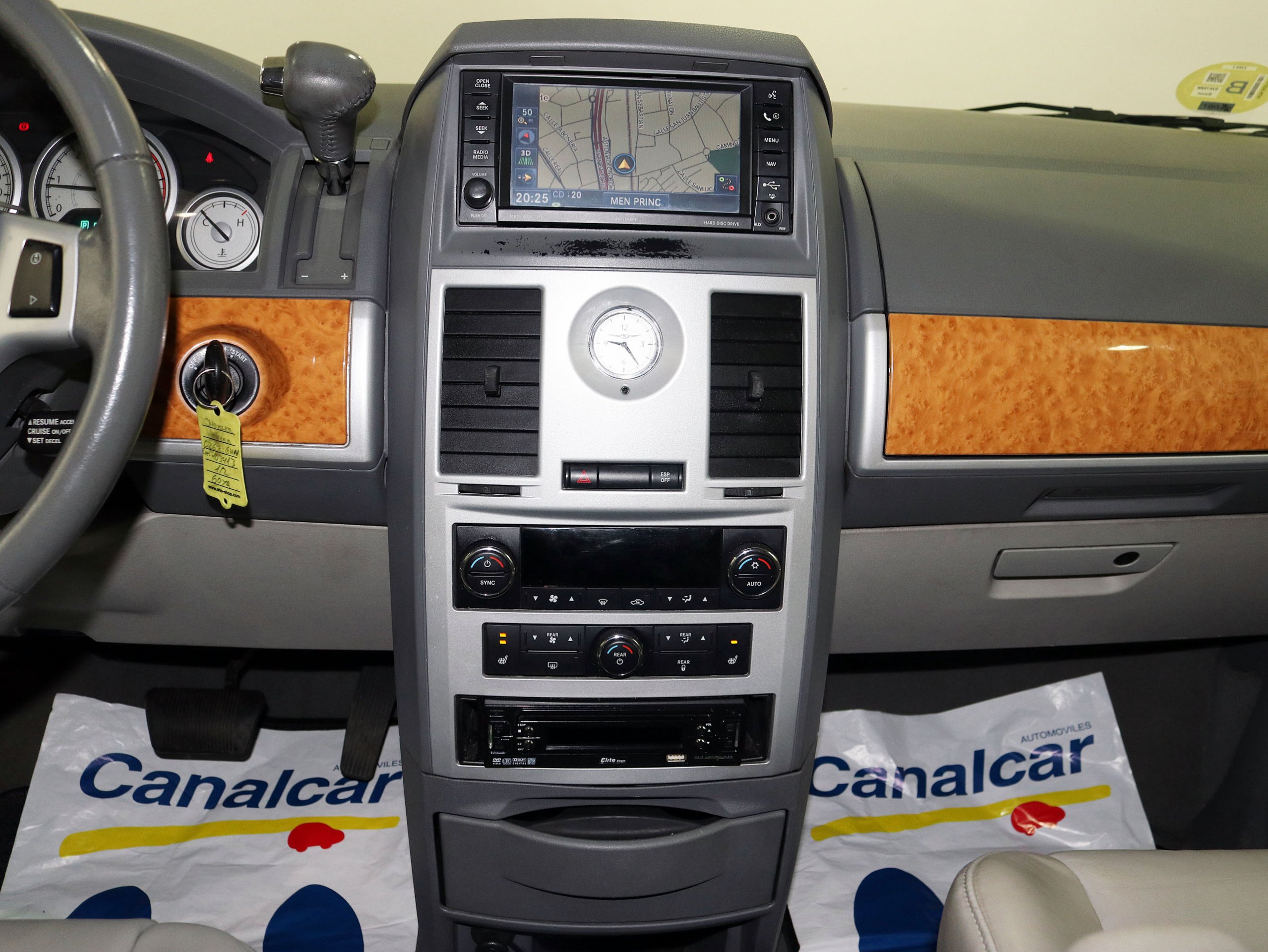 Foto Chrysler Grand Voyager 22