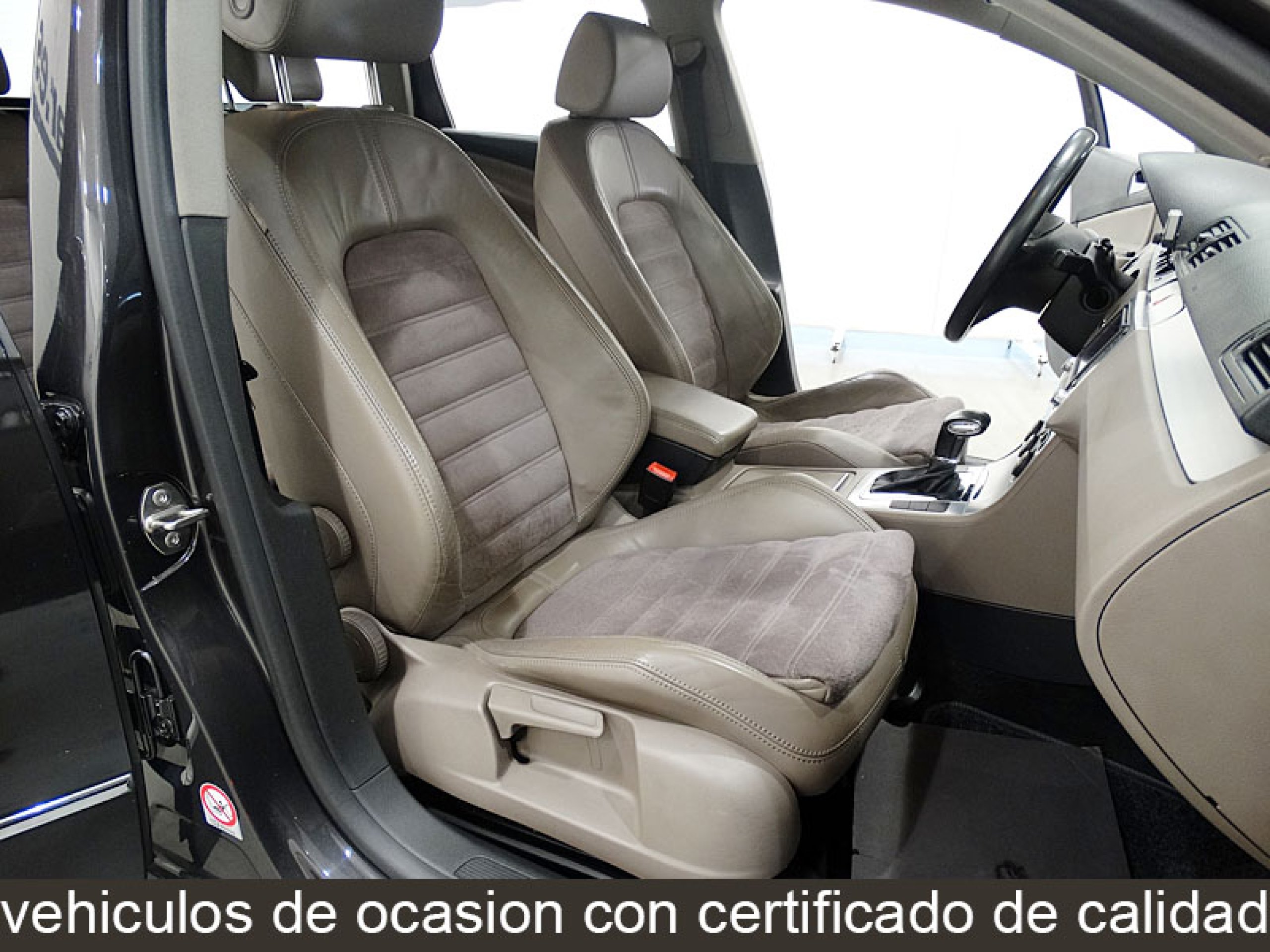 Foto Volkswagen Passat 22