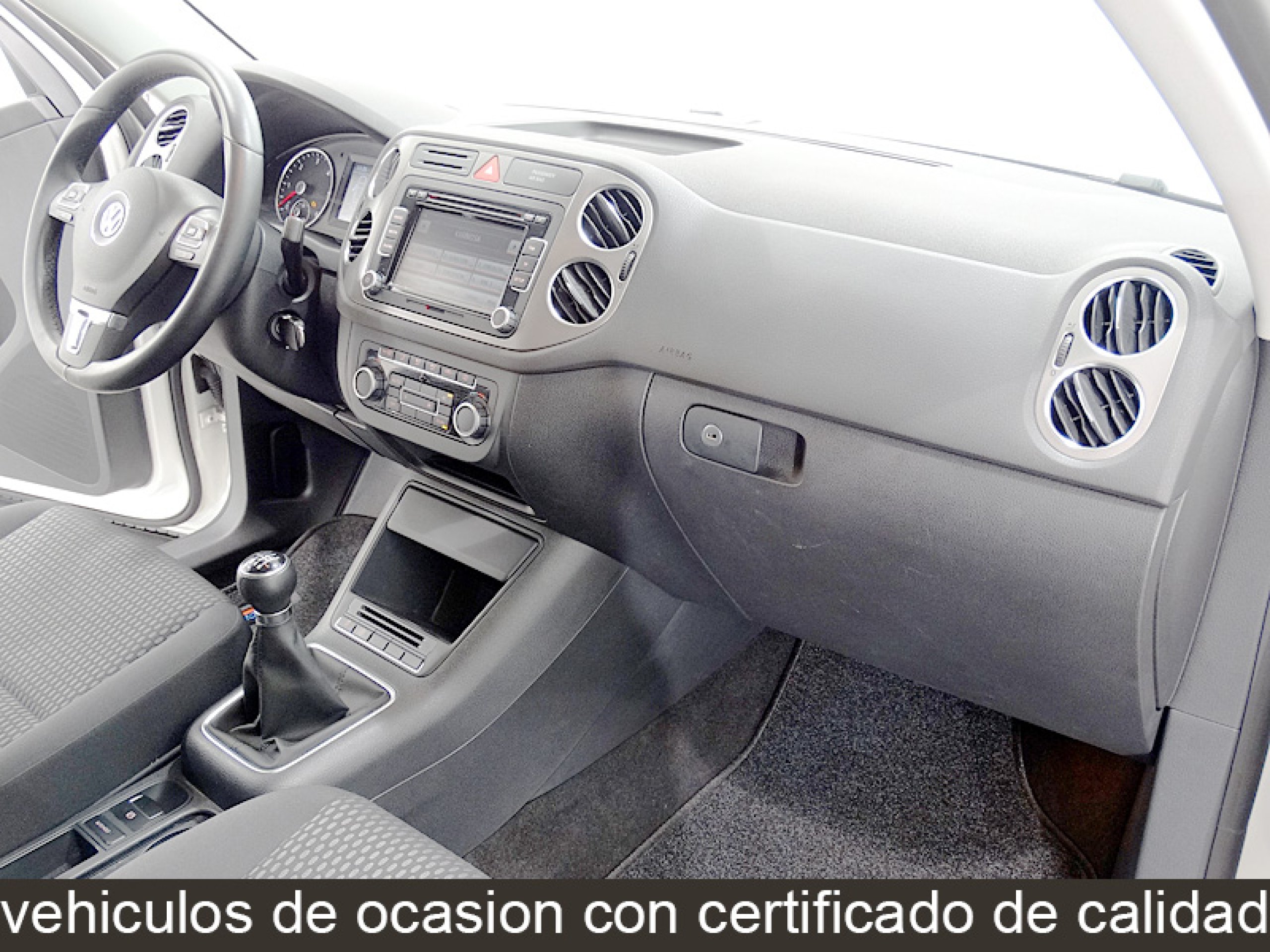 Foto Volkswagen Tiguan 26