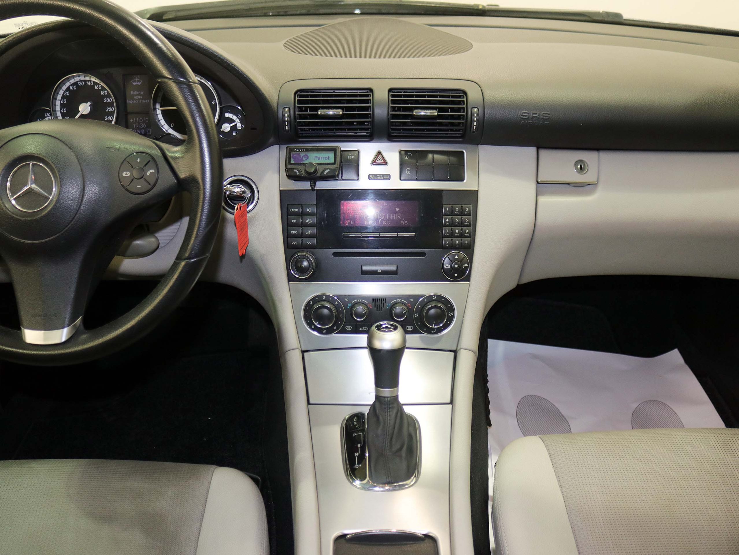Foto Mercedes-Benz CLC 18