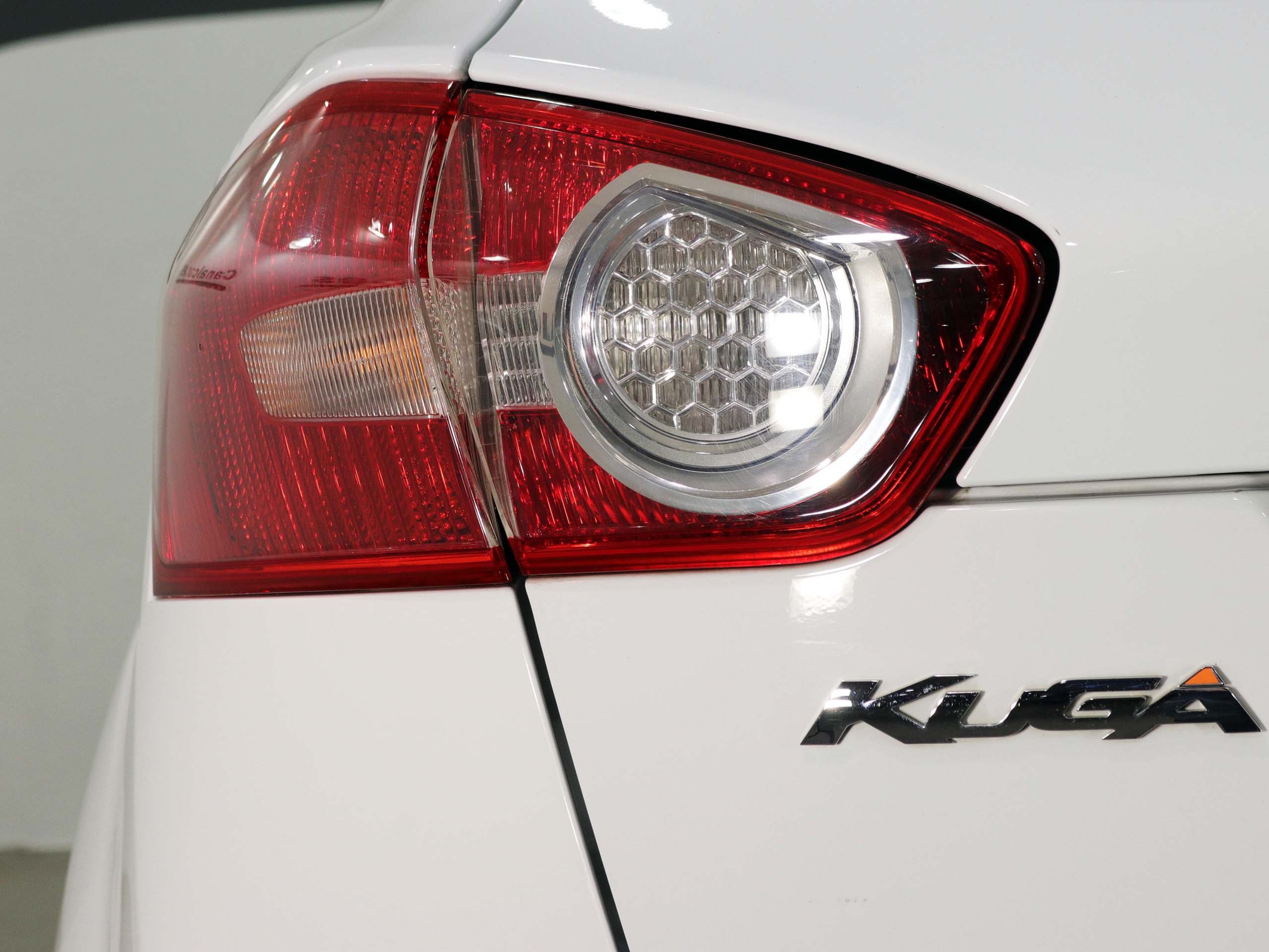 Foto Ford Kuga 12