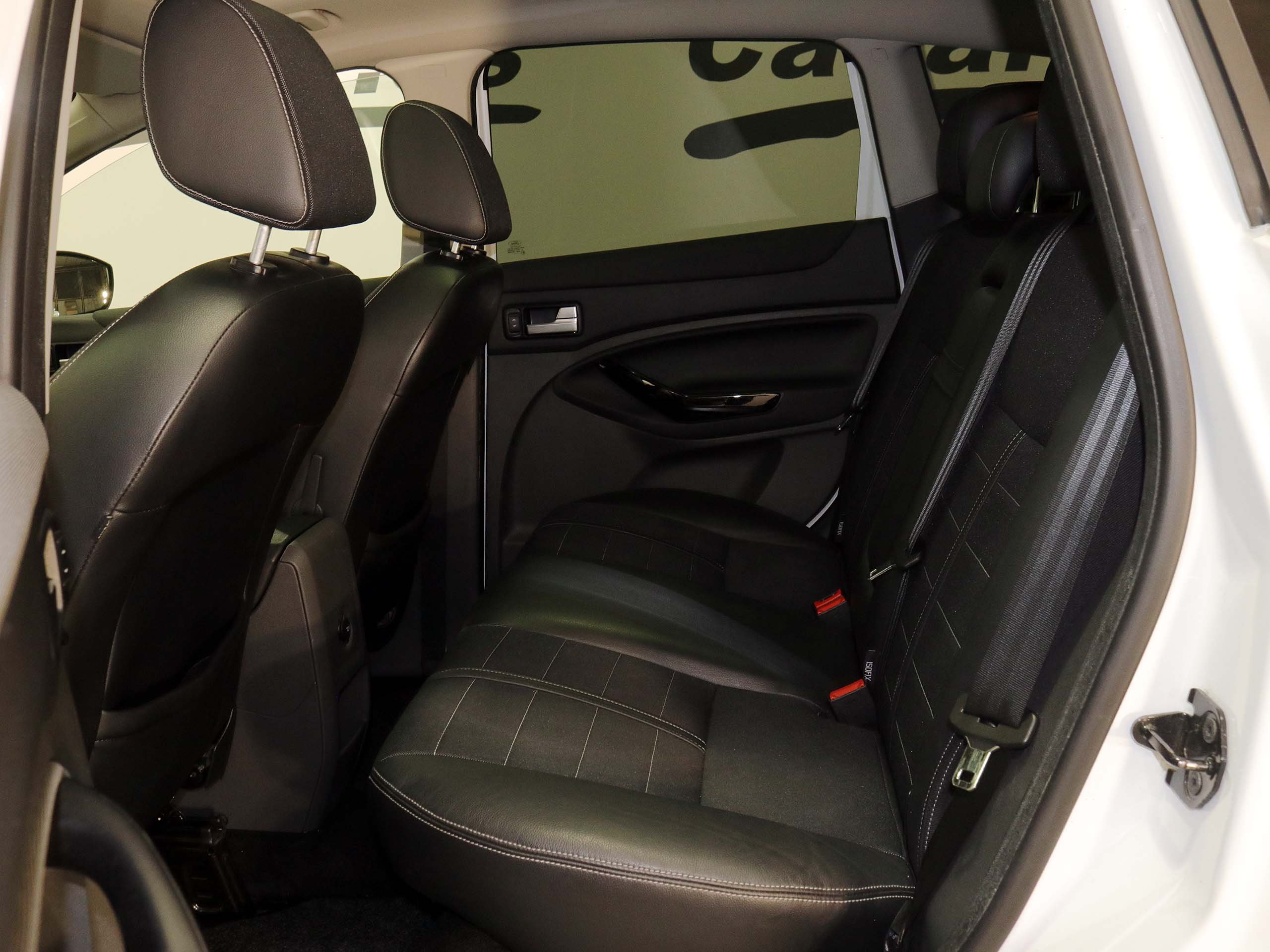 Foto Ford Kuga 18