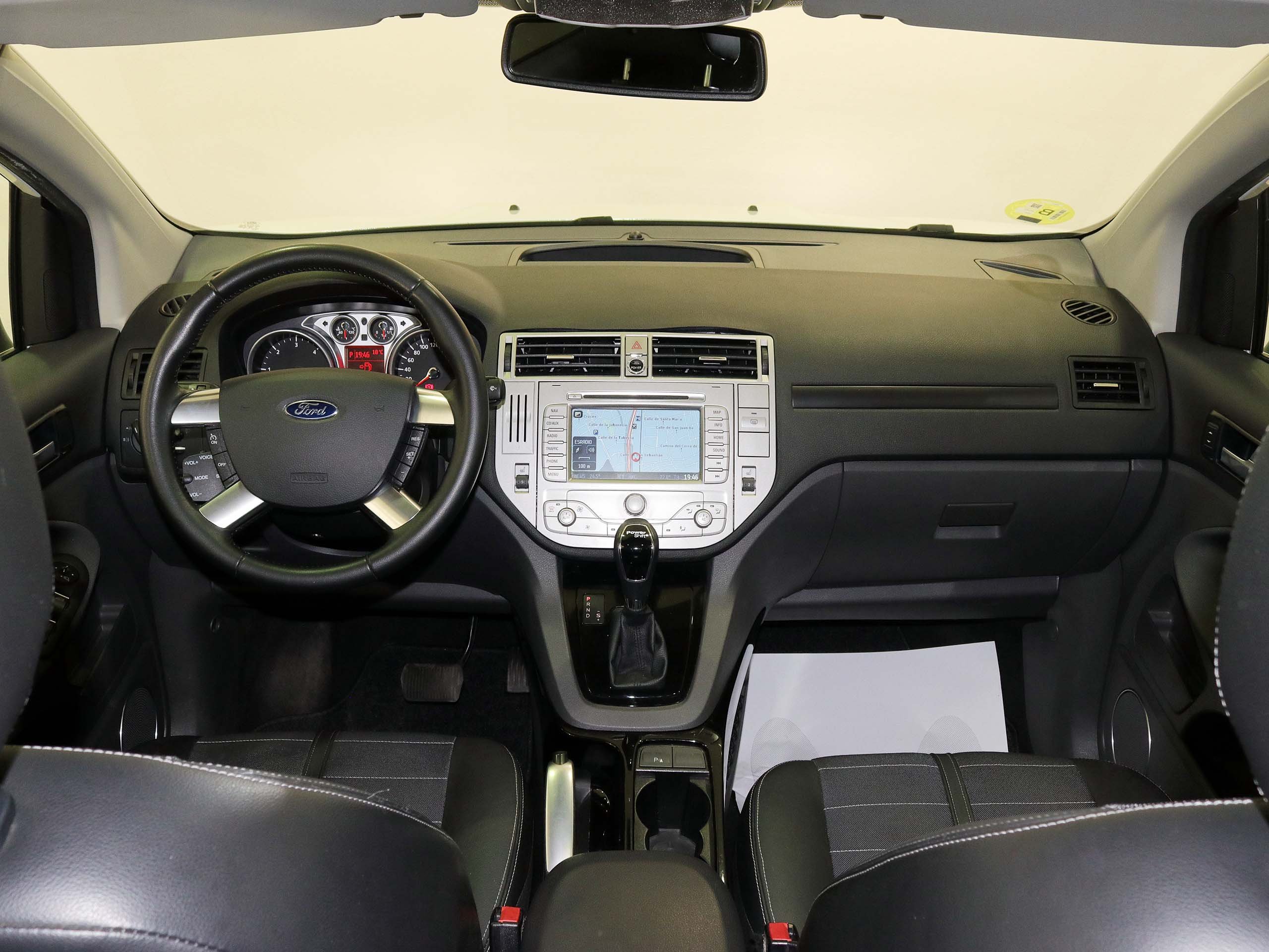 Foto Ford Kuga 24