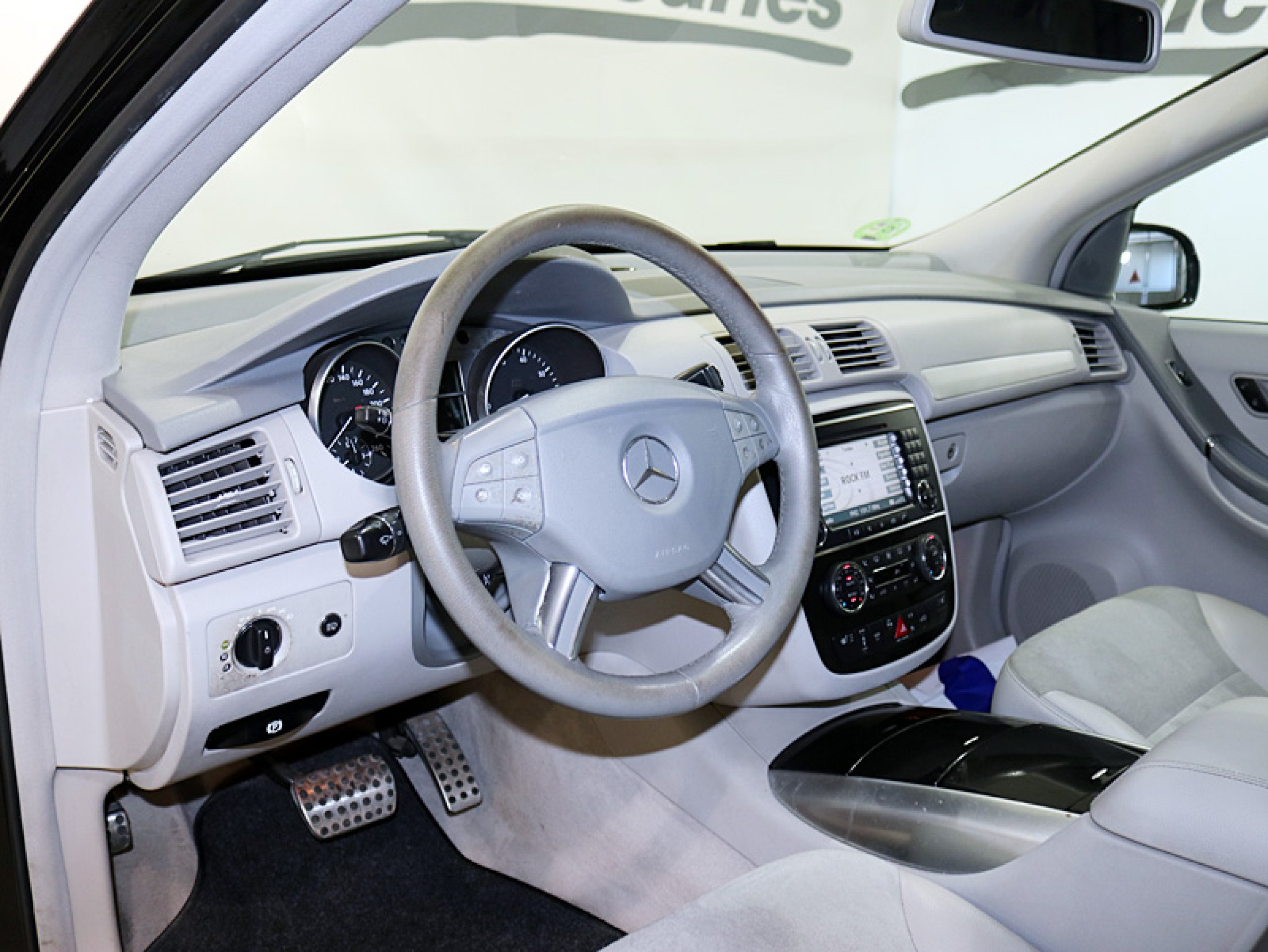 Foto Mercedes-Benz R 500 20 Foto Mercedes-Benz R 500 20