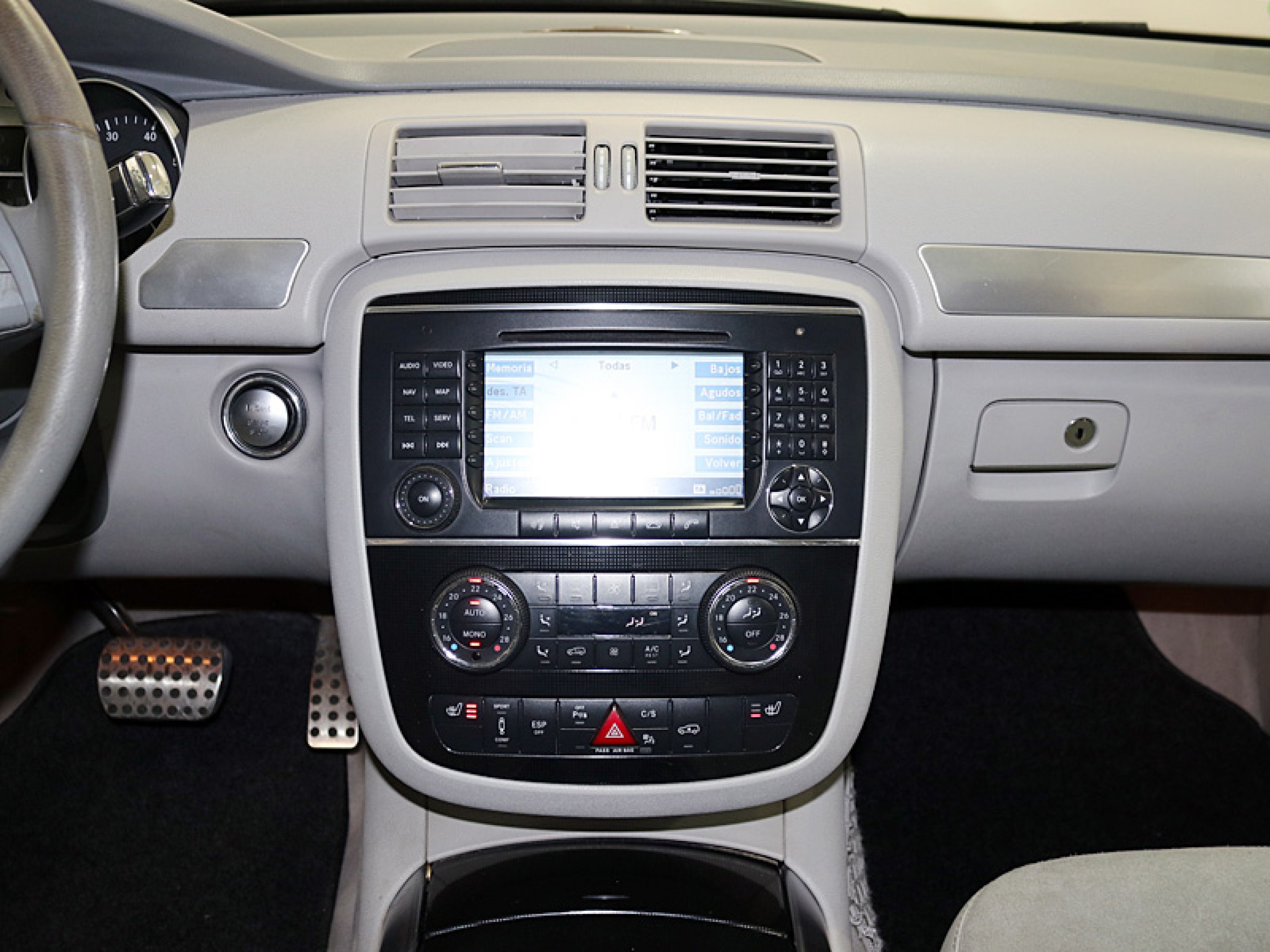 Foto Mercedes-Benz R 500 23 Foto Mercedes-Benz R 500 23