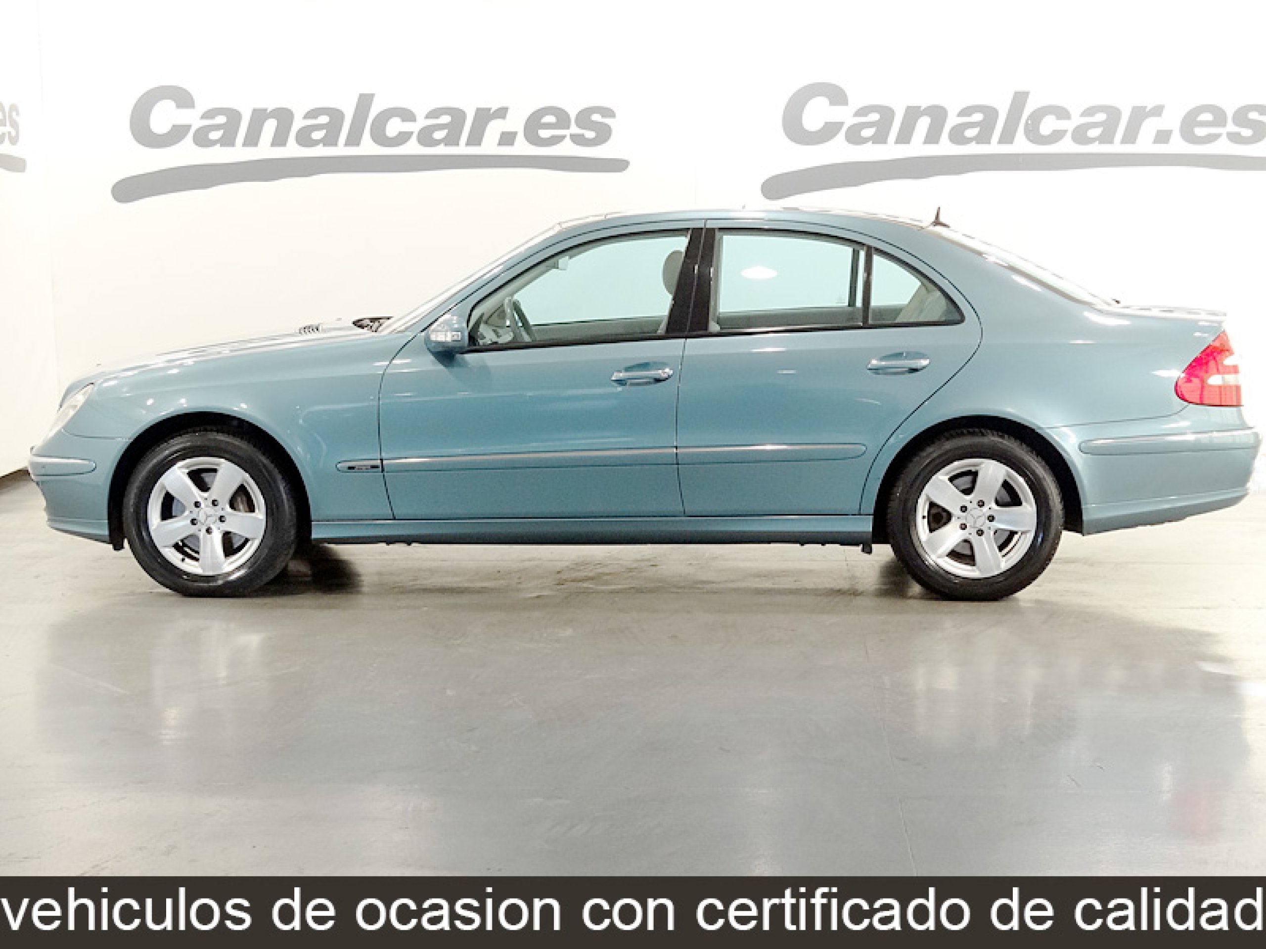 Foto Mercedes-Benz E 320 10
