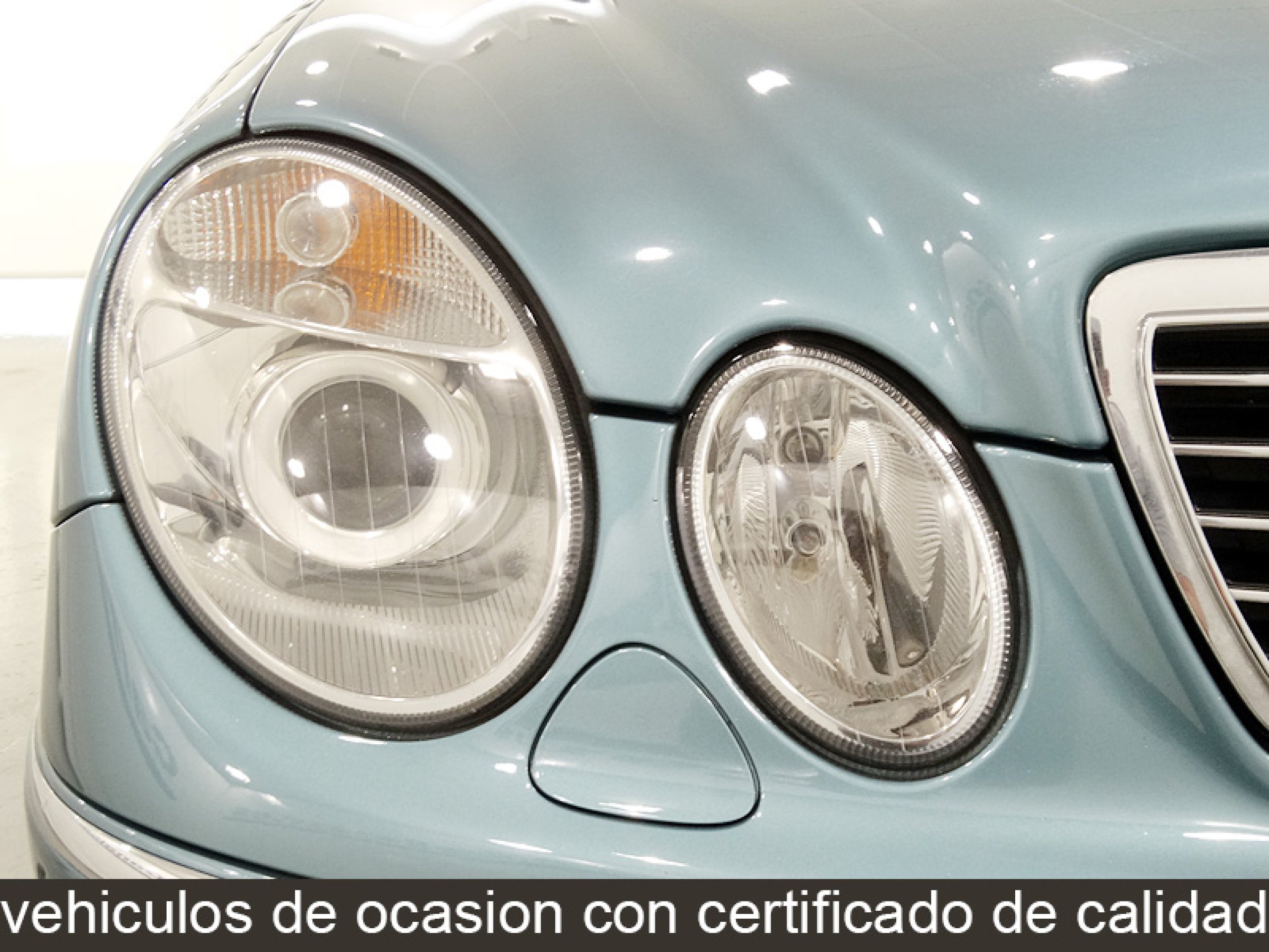 Foto Mercedes-Benz E 320 12