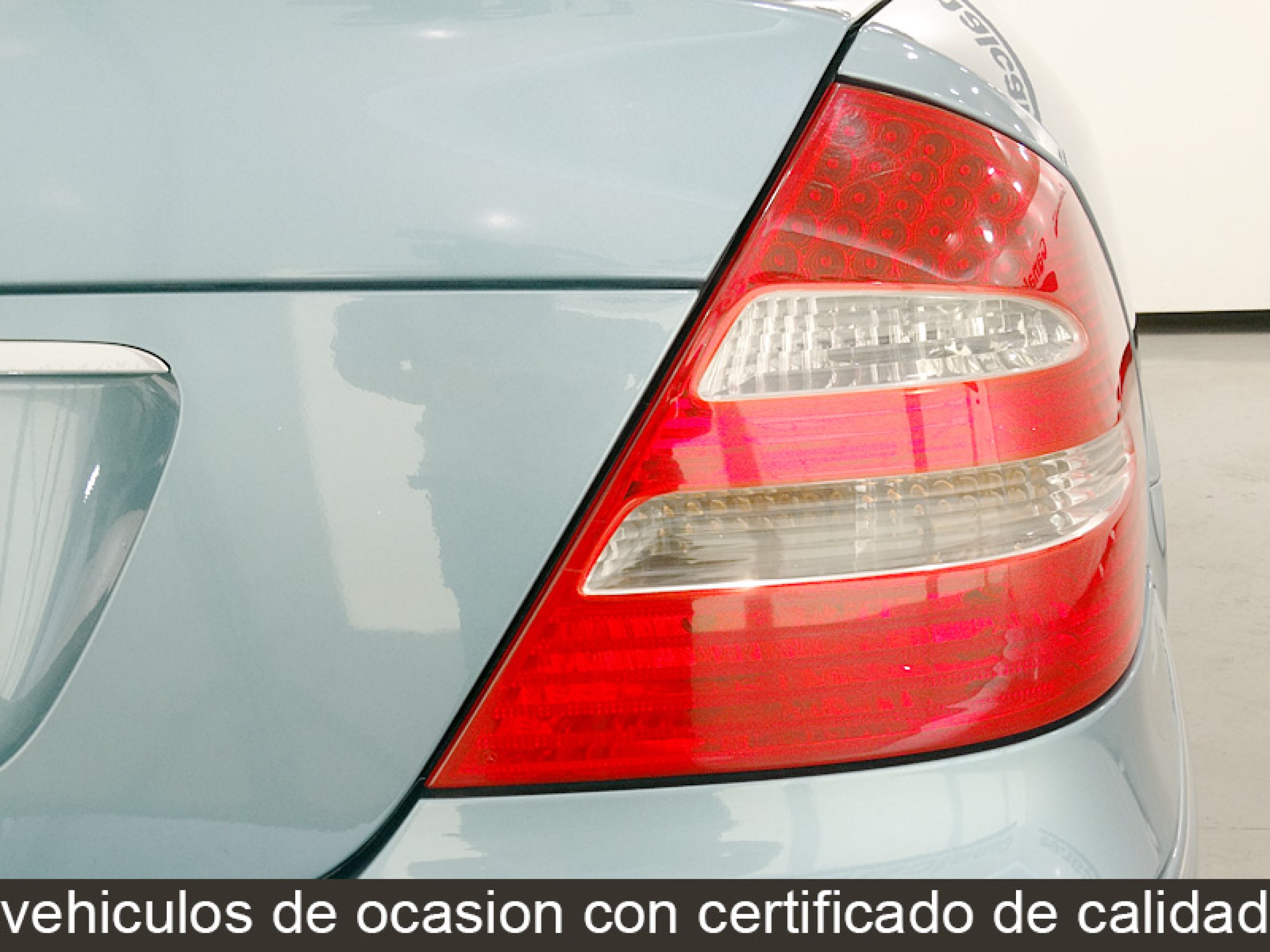 Foto Mercedes-Benz E 320 15