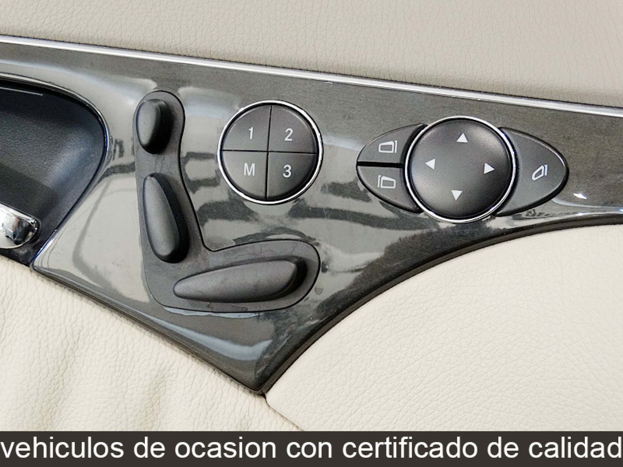 Foto Mercedes-Benz E 320 19