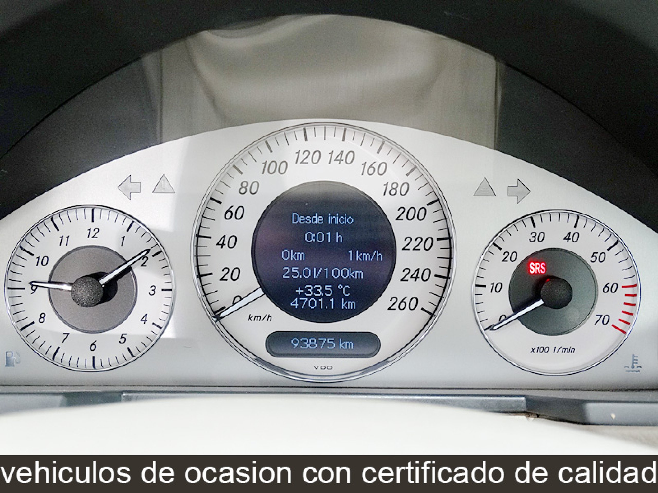 Foto Mercedes-Benz E 320 20