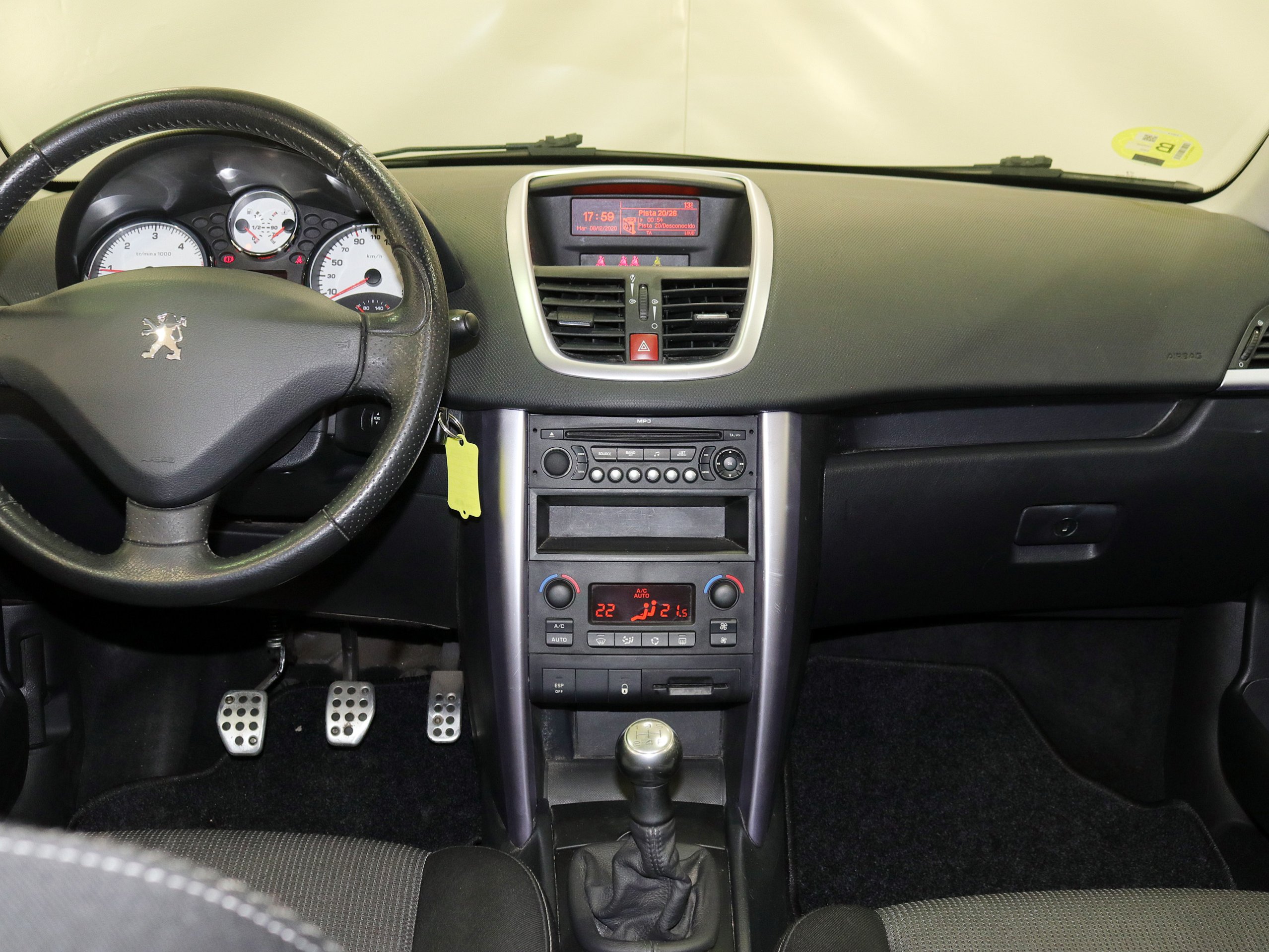 Foto Peugeot 207 21