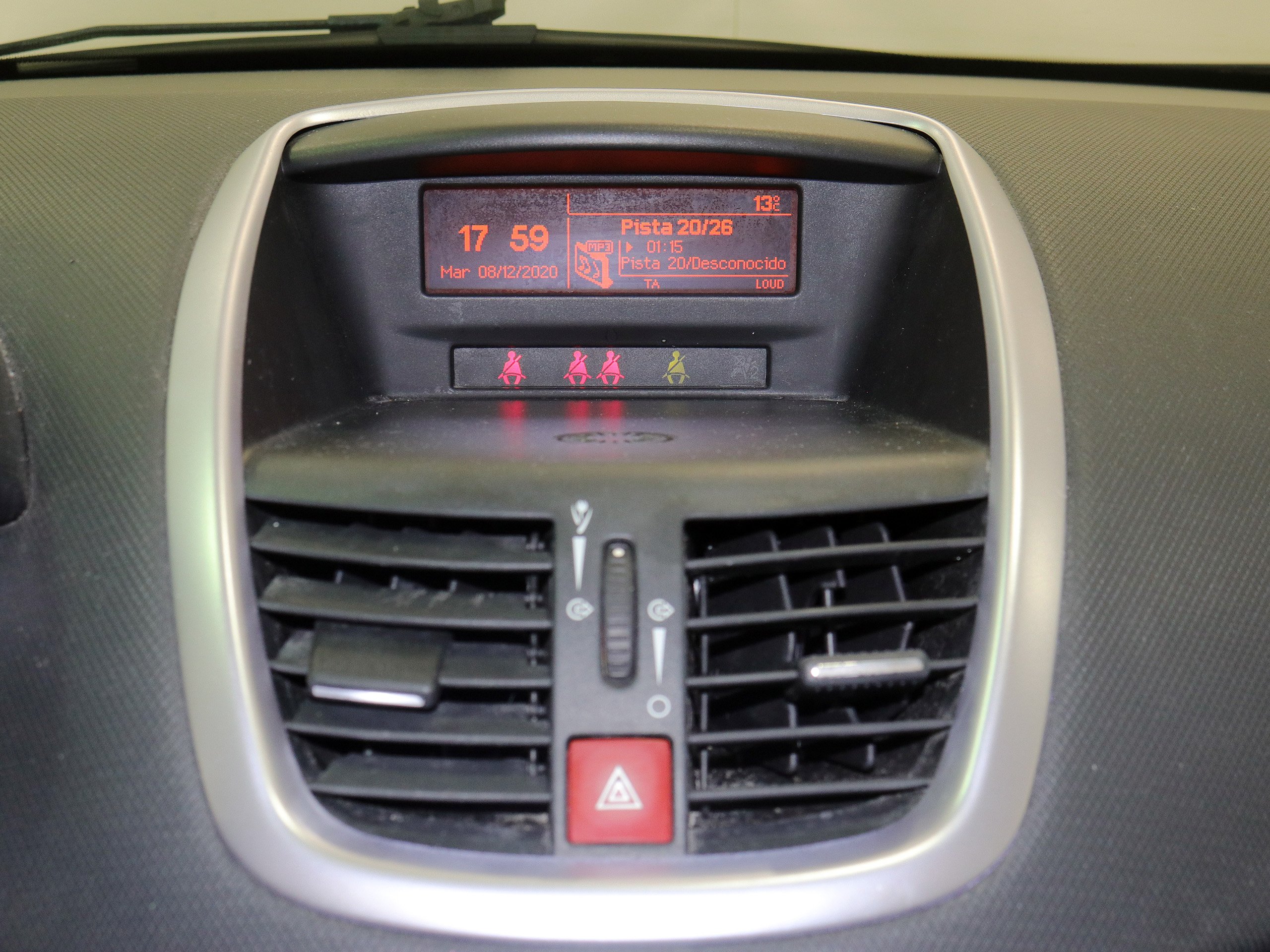 Foto Peugeot 207 22
