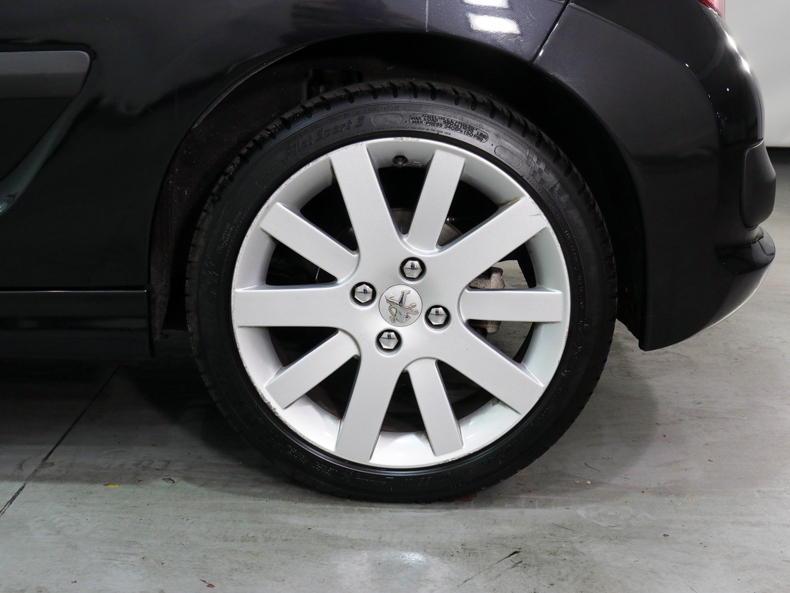 Foto Peugeot 207 32