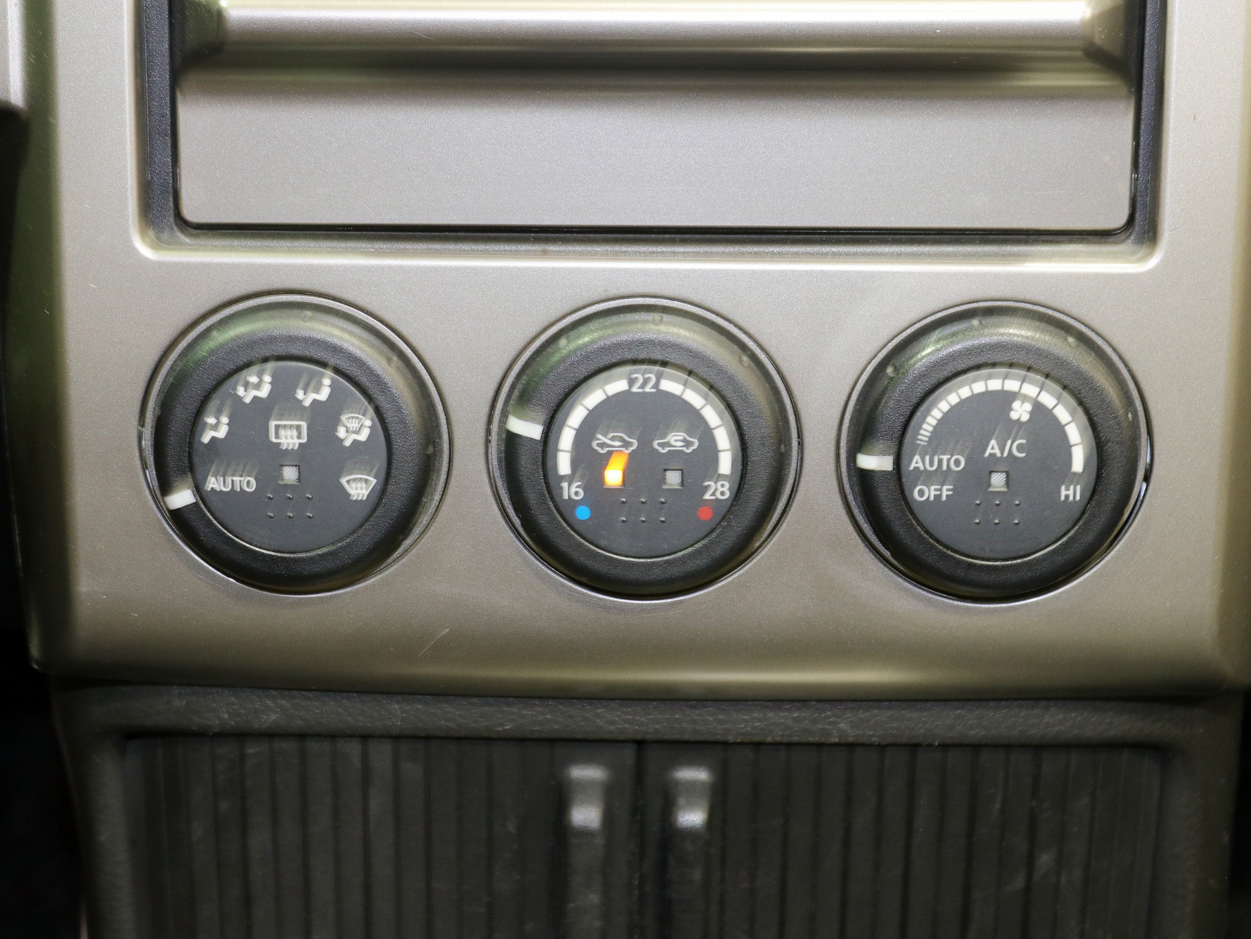 Foto Nissan X-Trail 23