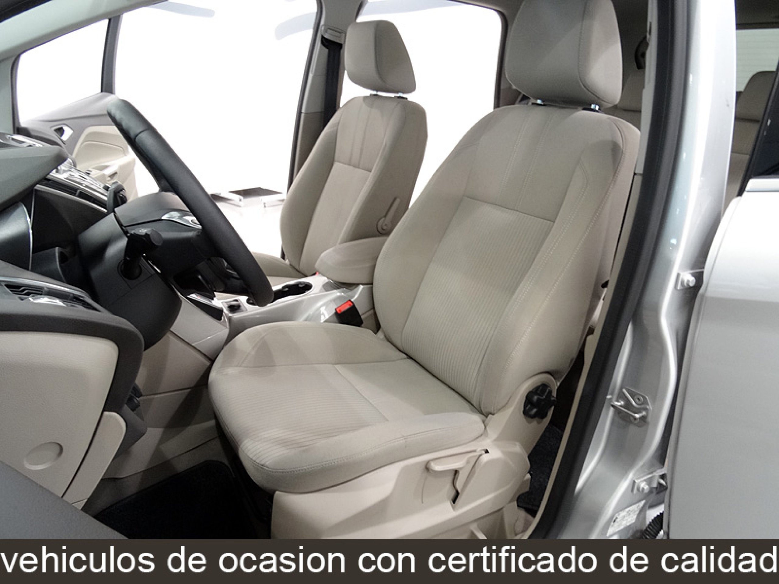 Foto Ford C-Max 21