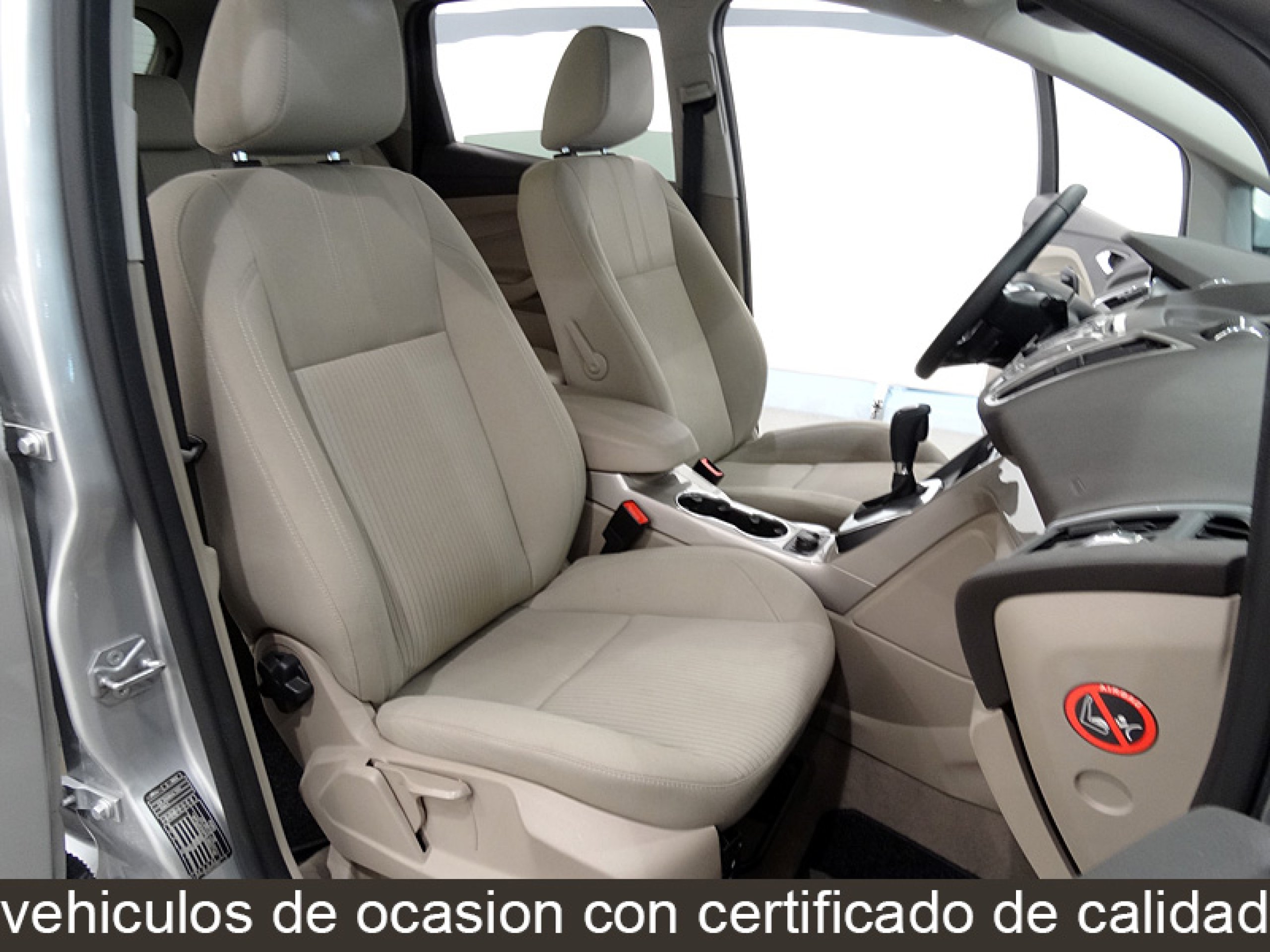 Foto Ford C-Max 23