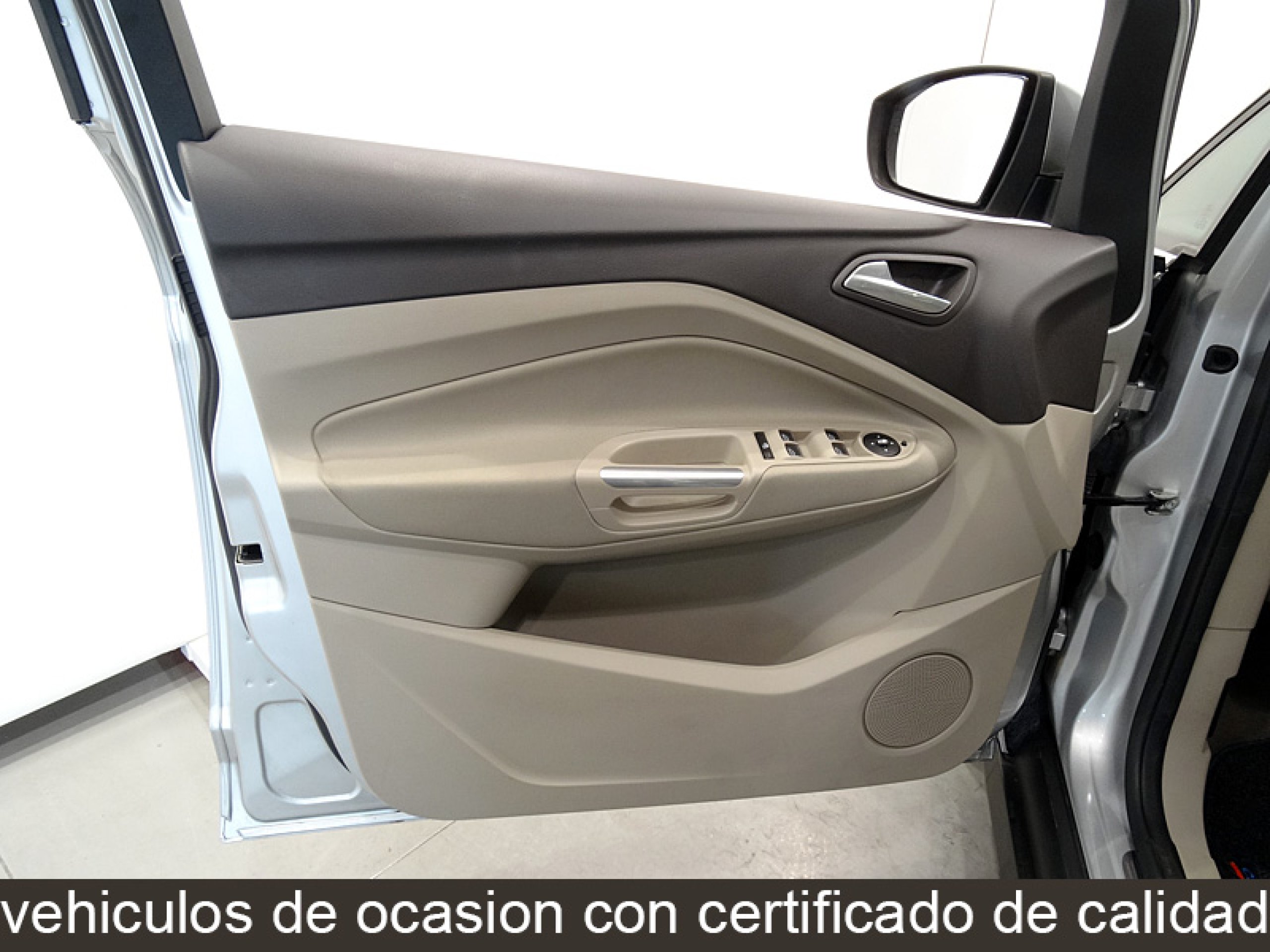 Foto Ford C-Max 24