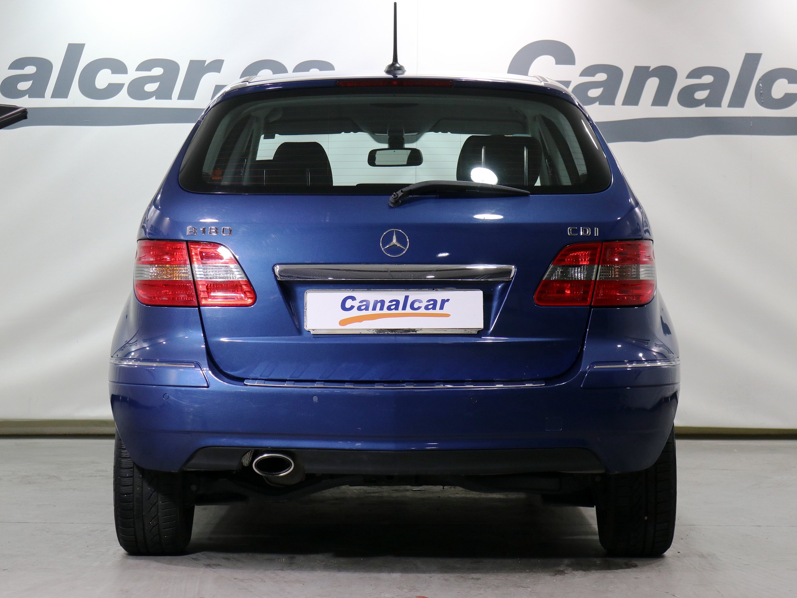 Foto Mercedes-Benz B 180 6