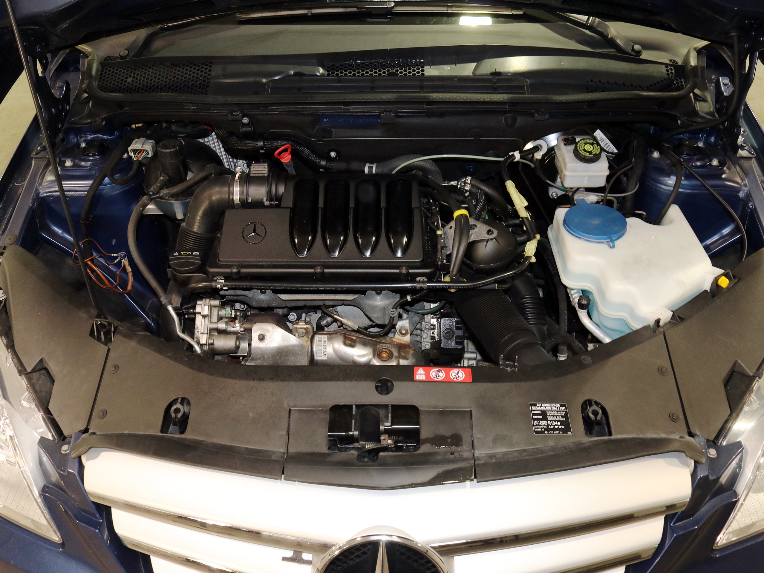 Foto Mercedes-Benz B 180 8
