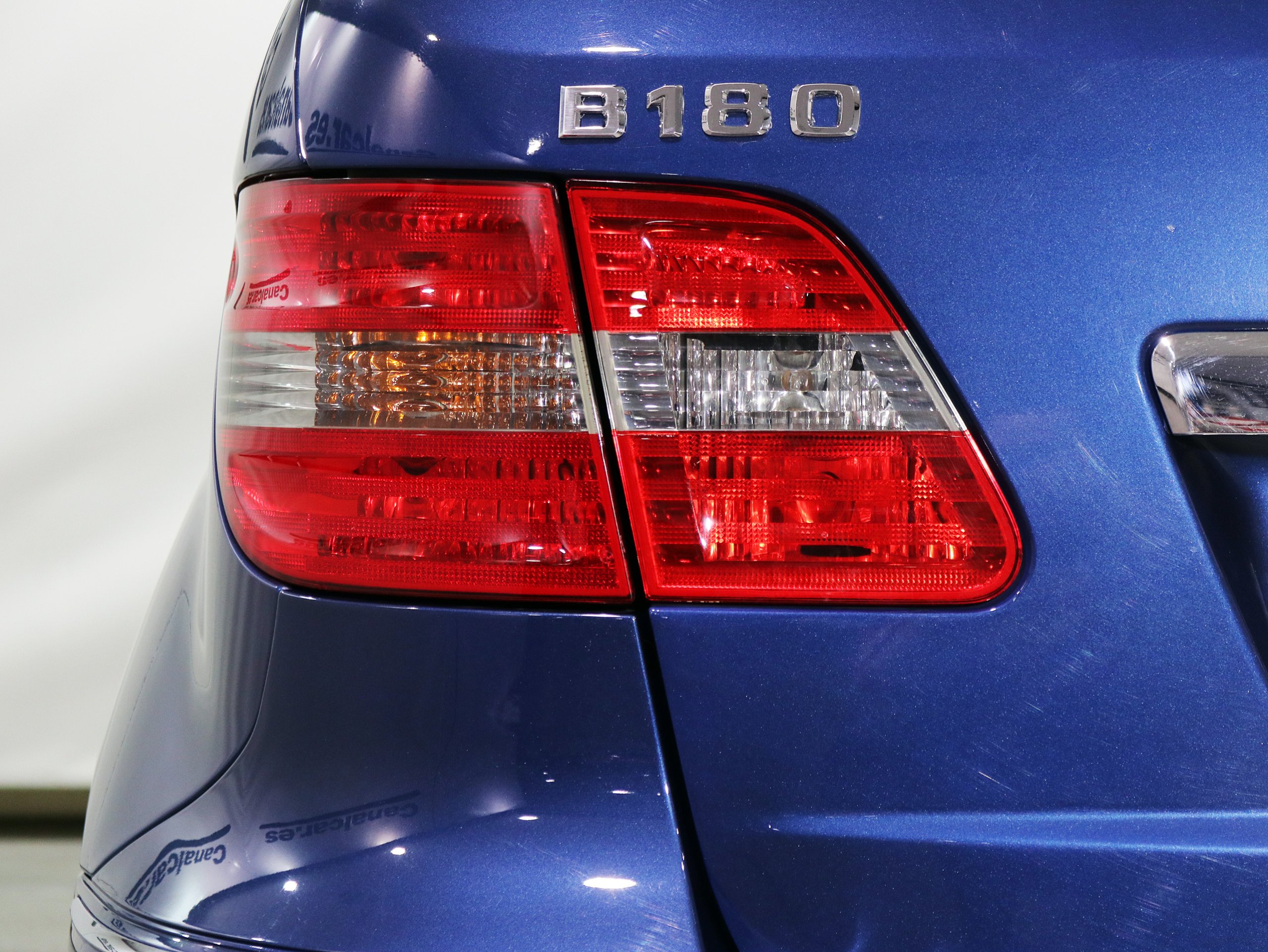 Foto Mercedes-Benz B 180 10
