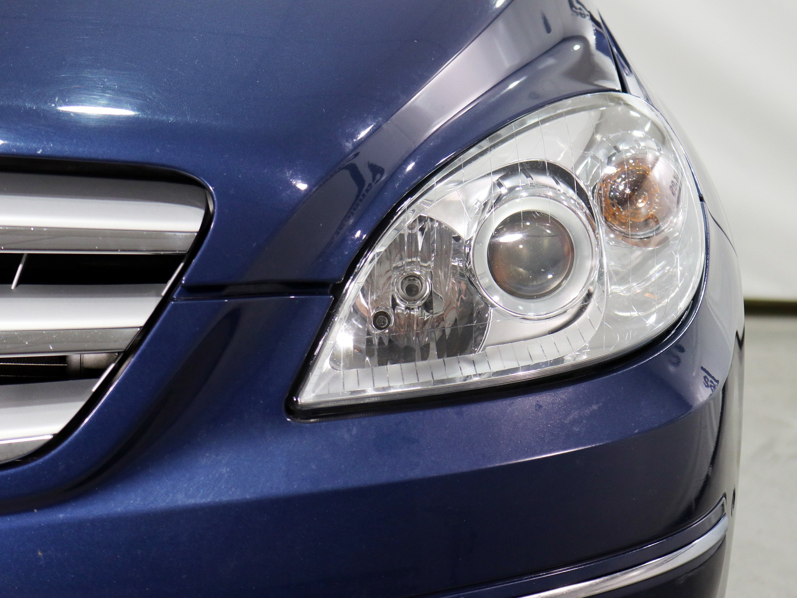 Foto Mercedes-Benz B 180 13