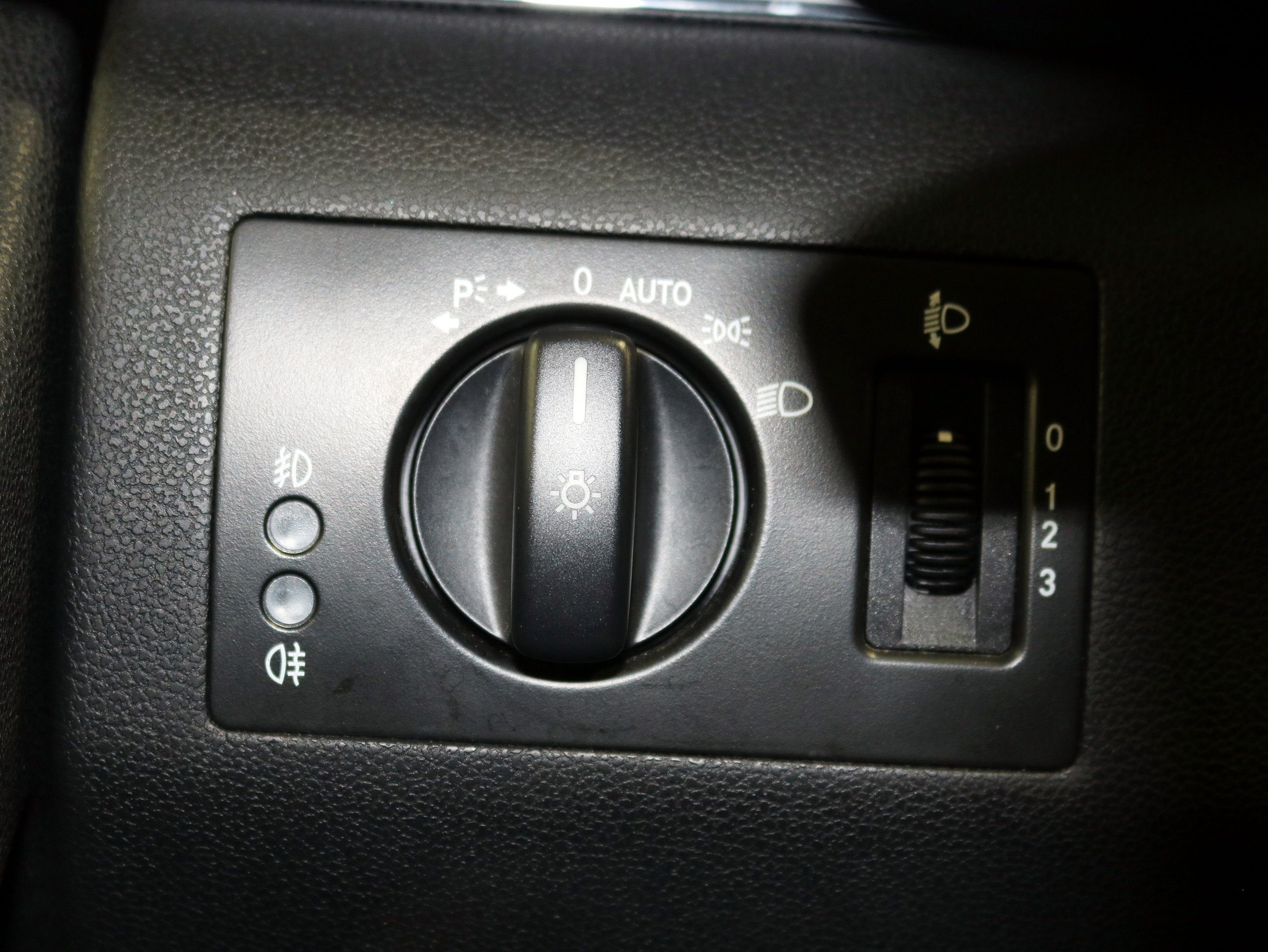 Foto Mercedes-Benz B 180 26