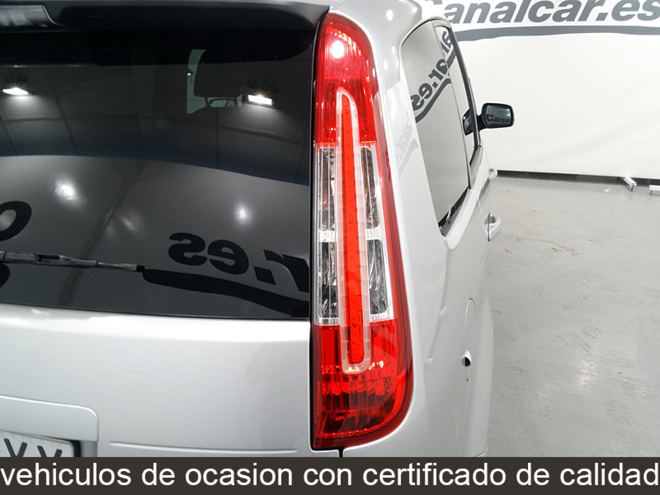 Foto Ford C-Max 18