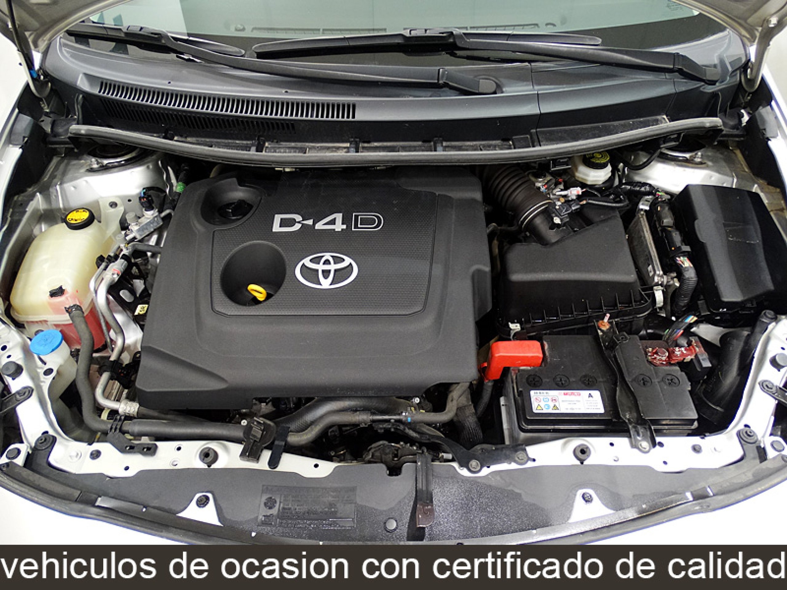 Foto Toyota Auris 13