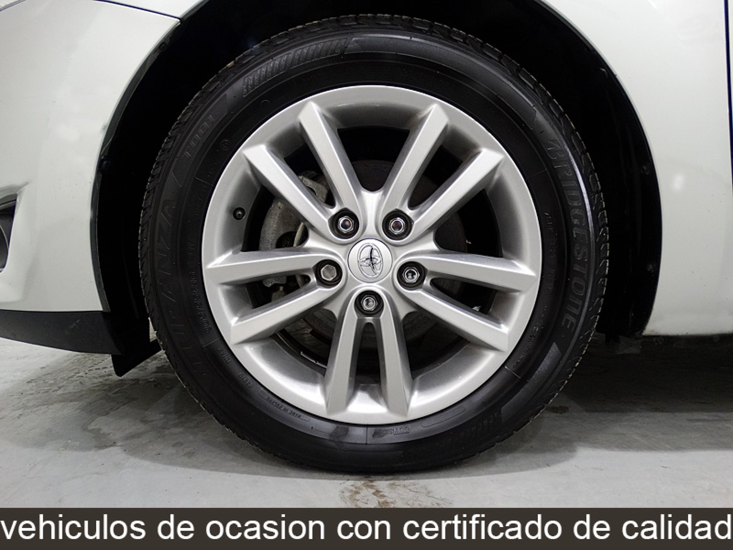 Foto Toyota Auris 34