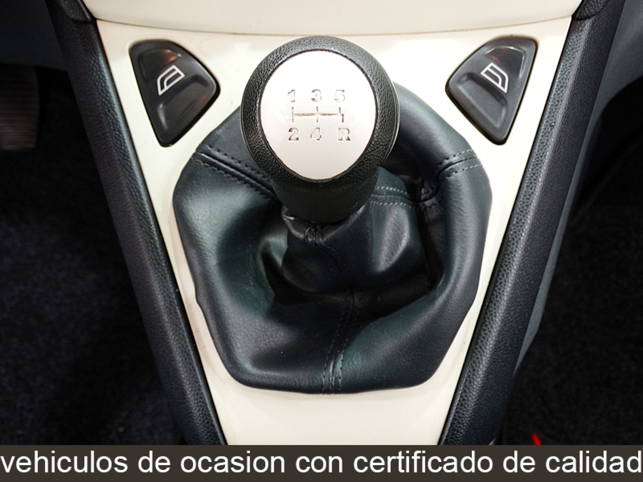 Foto Ford Ka 28