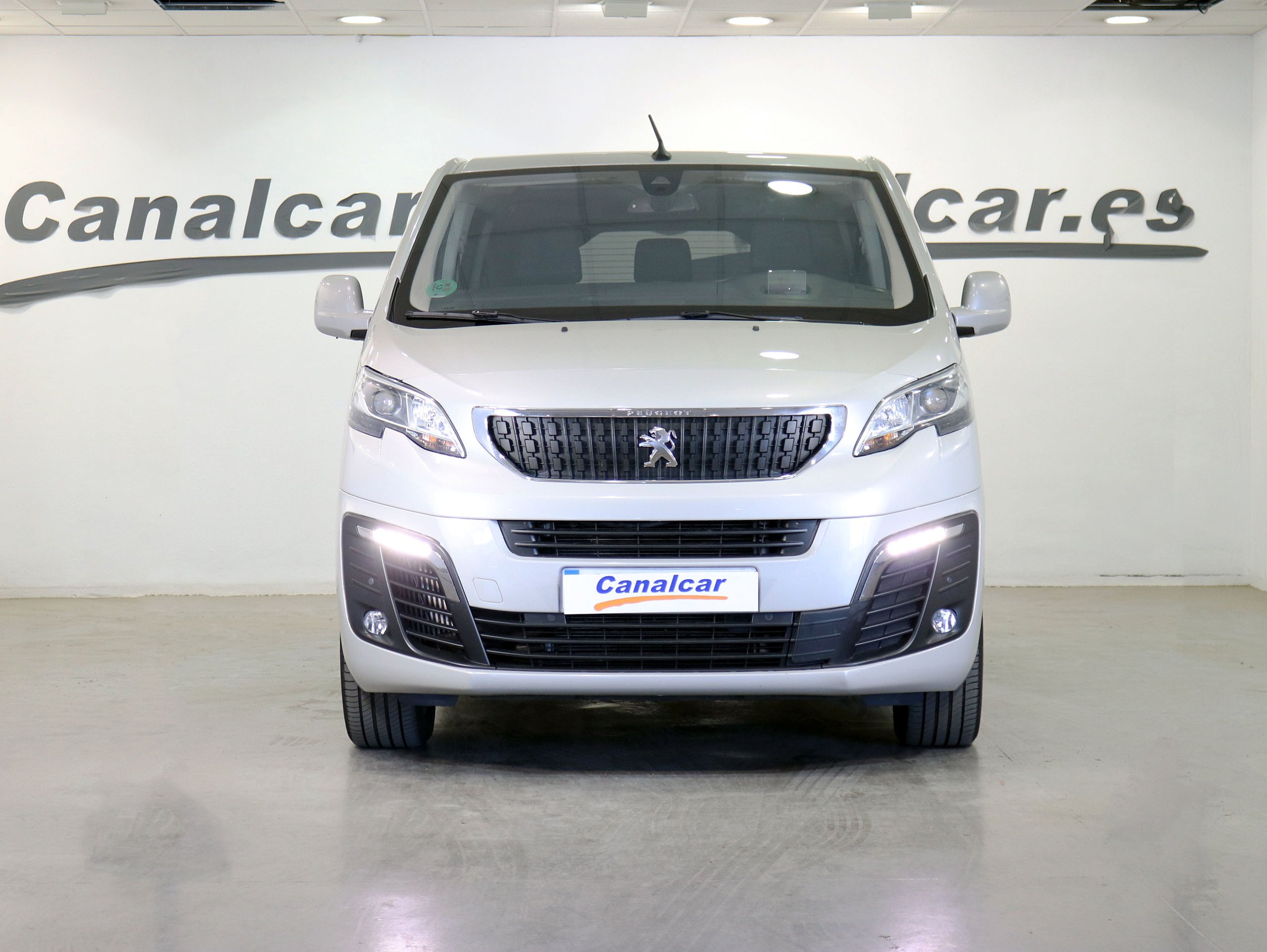 Foto Peugeot Traveller 3