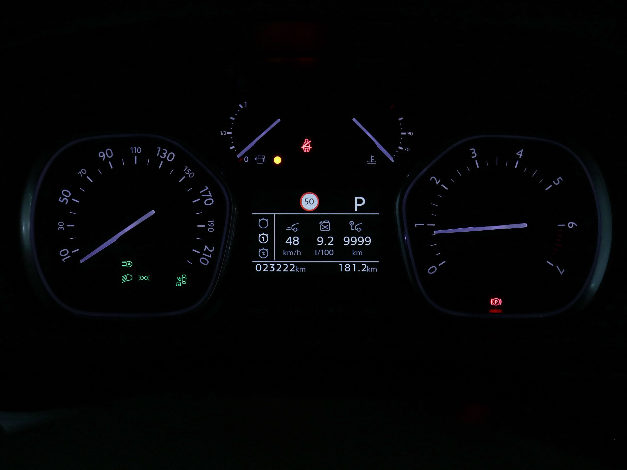 Foto Peugeot Traveller 17