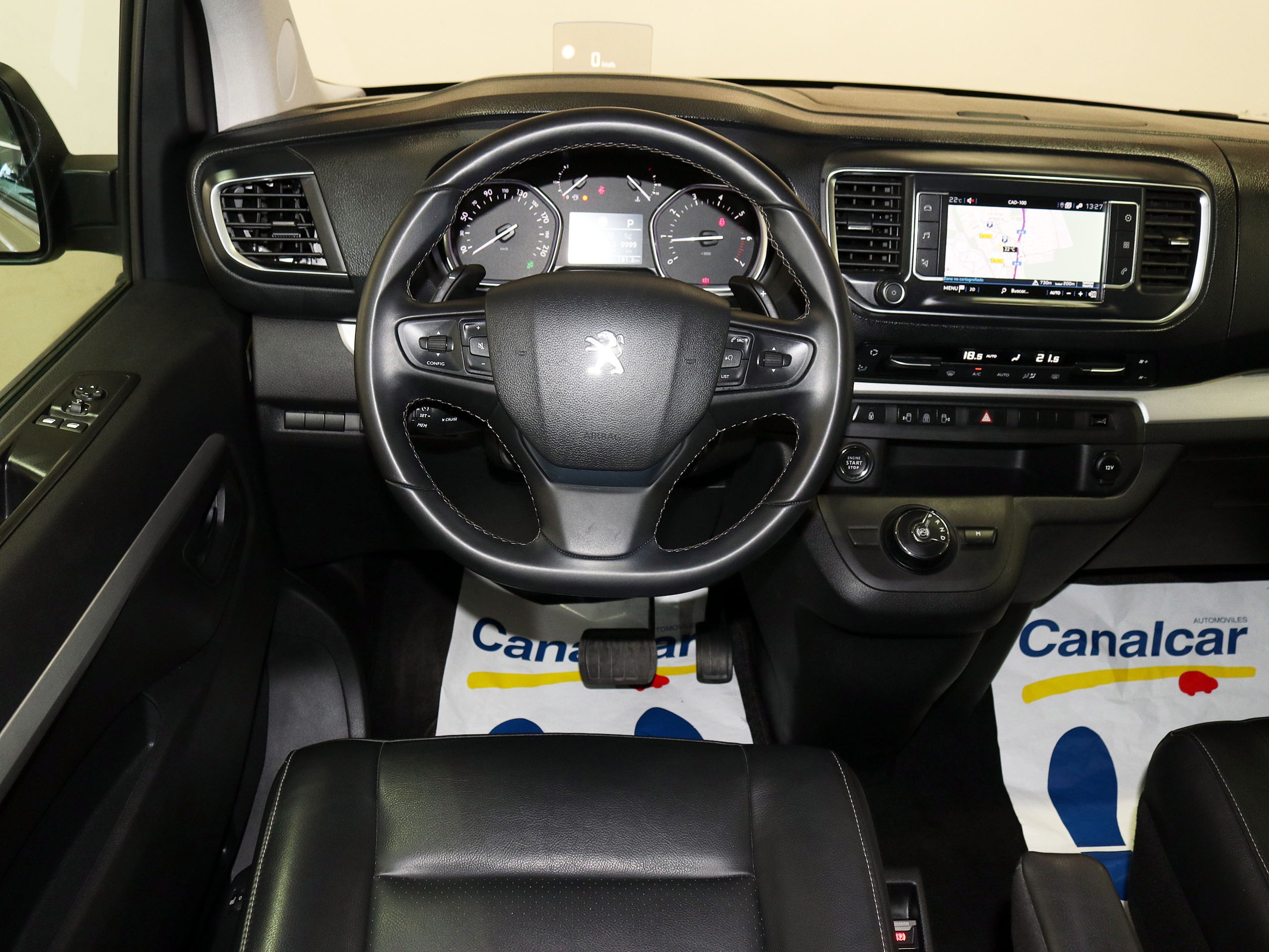 Foto Peugeot Traveller 27